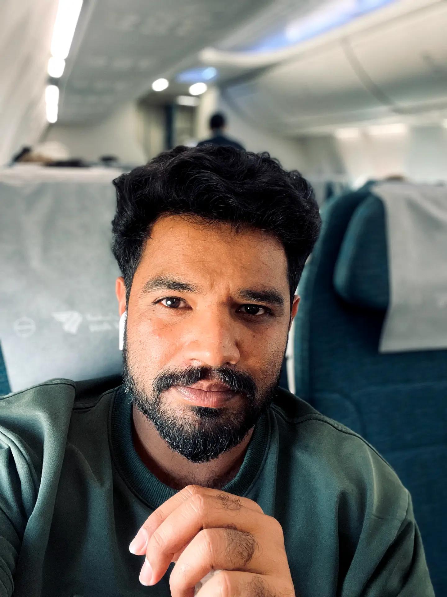@Mohammad Naeem 🇵🇰 🇴🇲