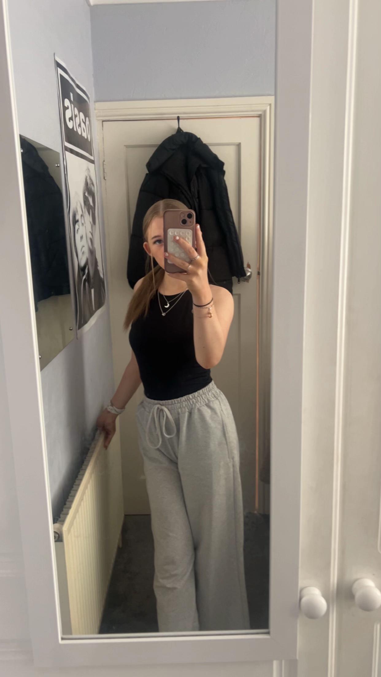 @lily x