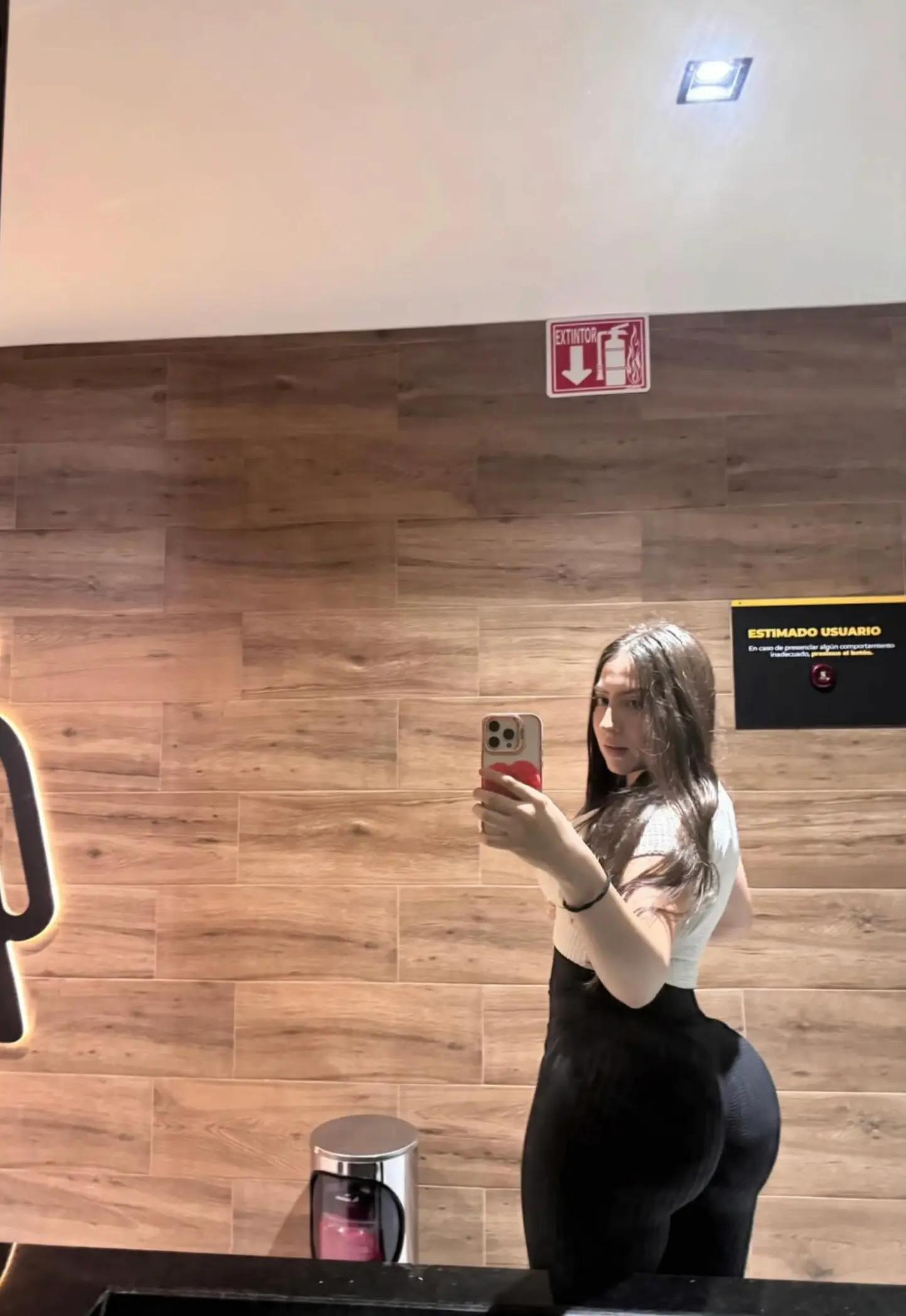 @𝕓𝕖𝕪𝕒_𝕓𝕖𝕝𝕝𝕒💕