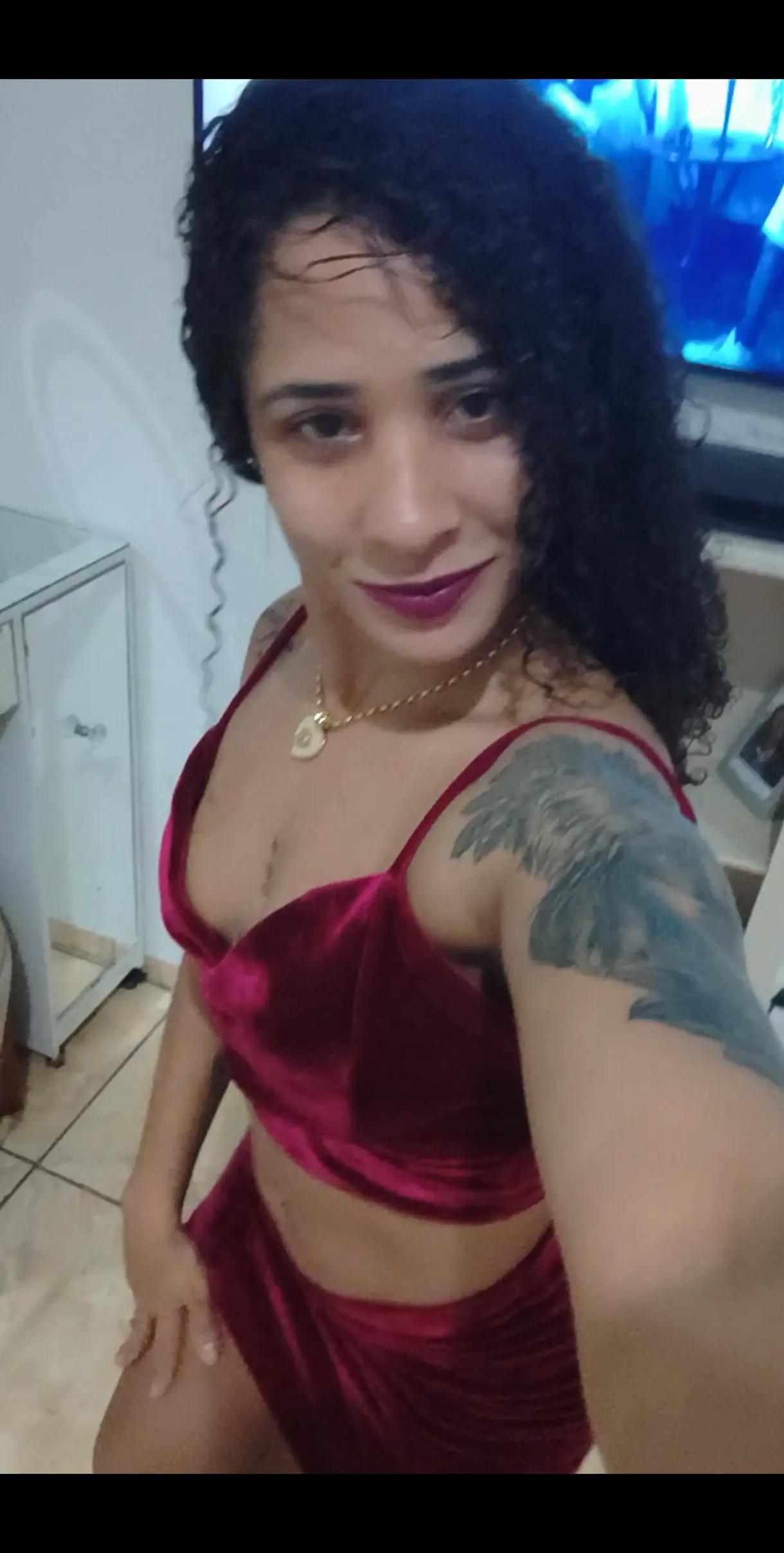 @deboramonique_