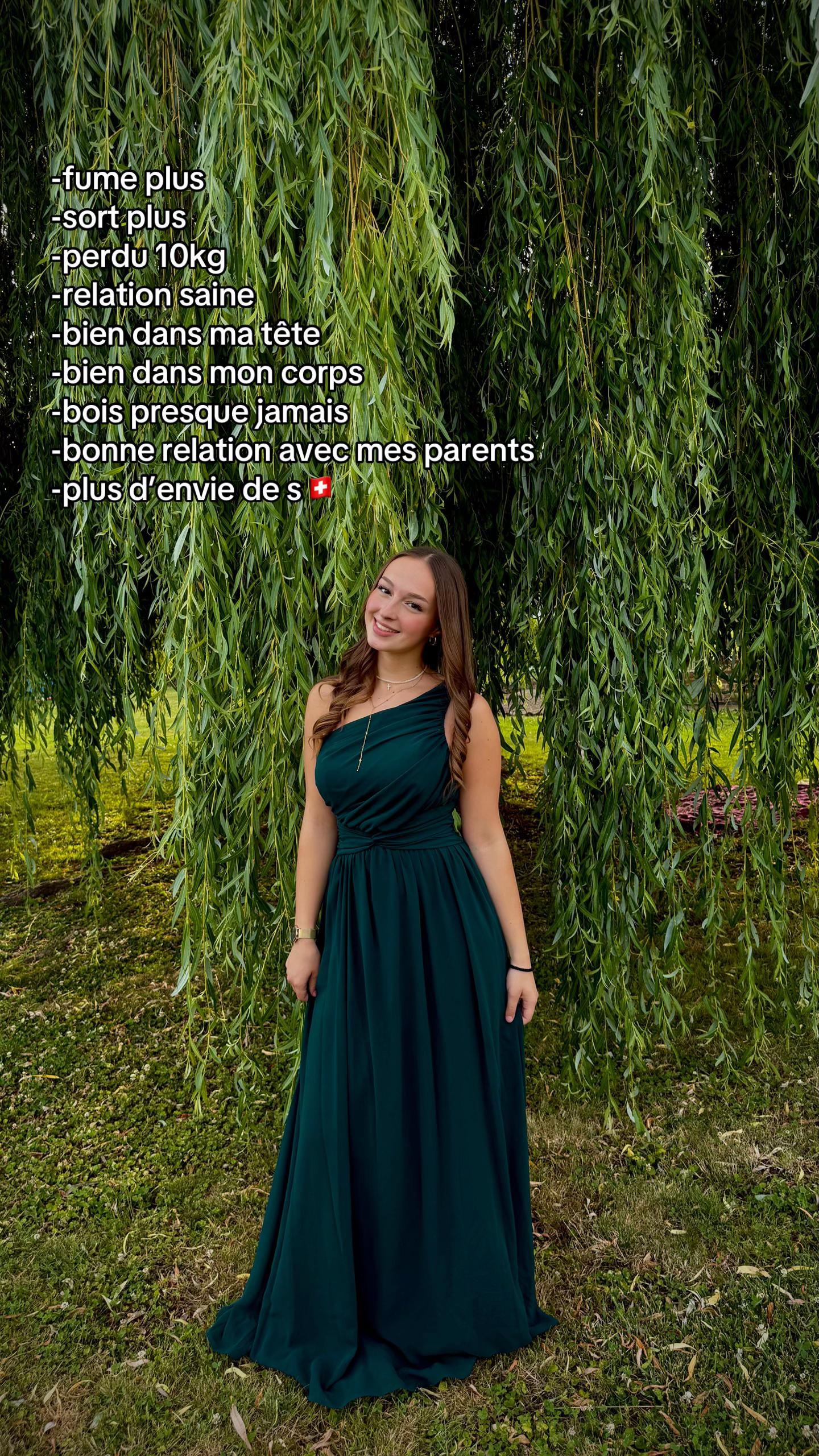 @norabizik