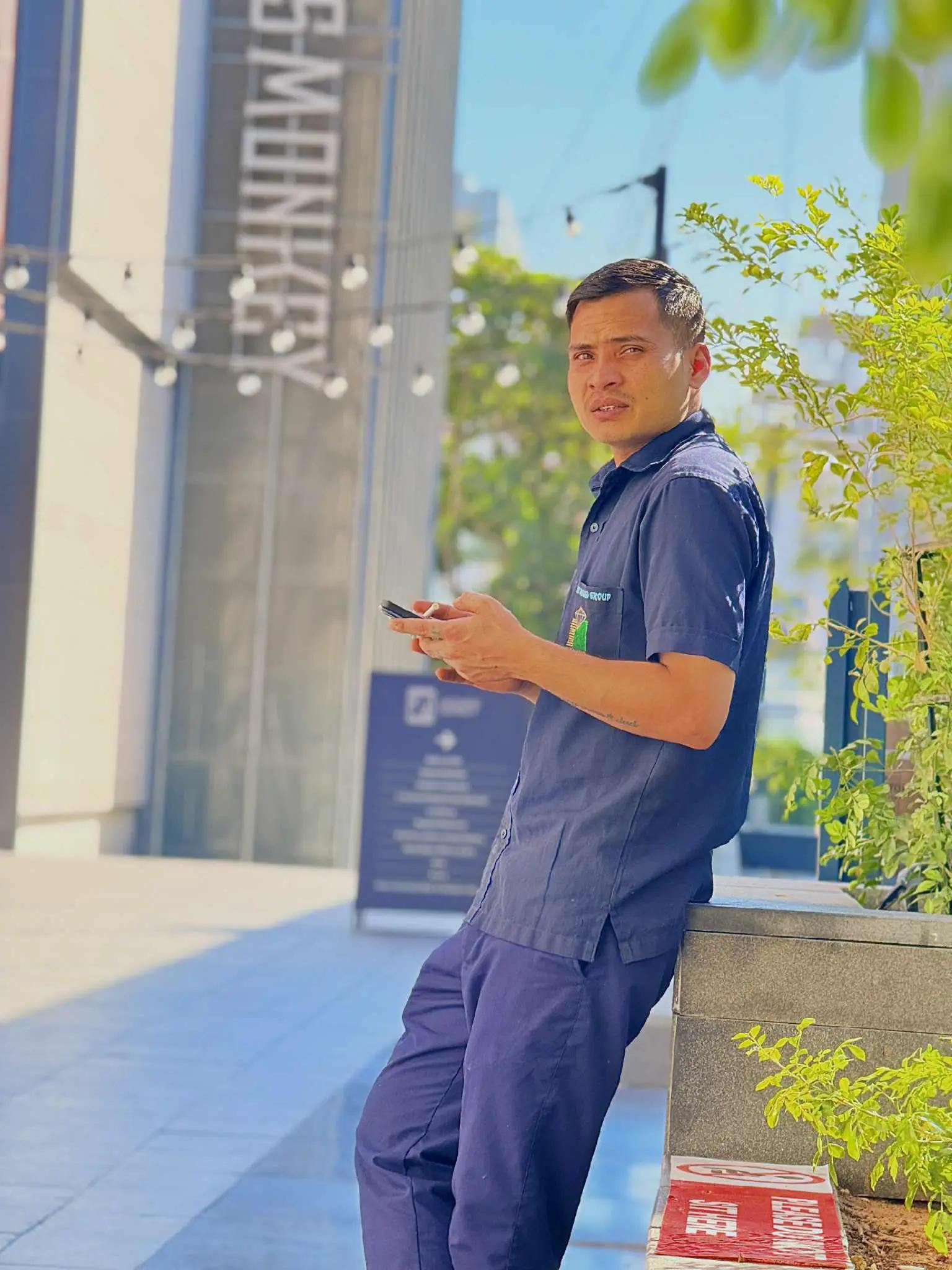 @Mr Guju Guju🇳🇵🇦🇪