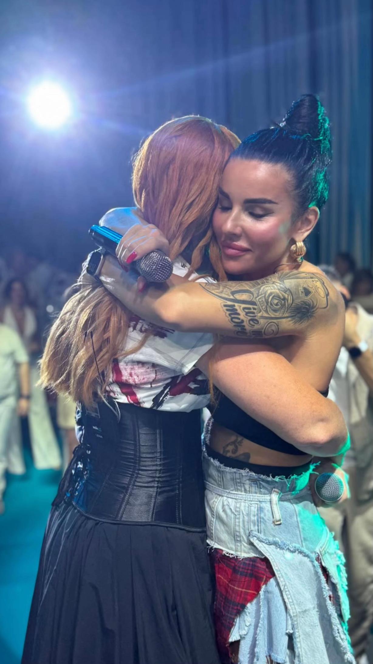 @Tatu fan ๐