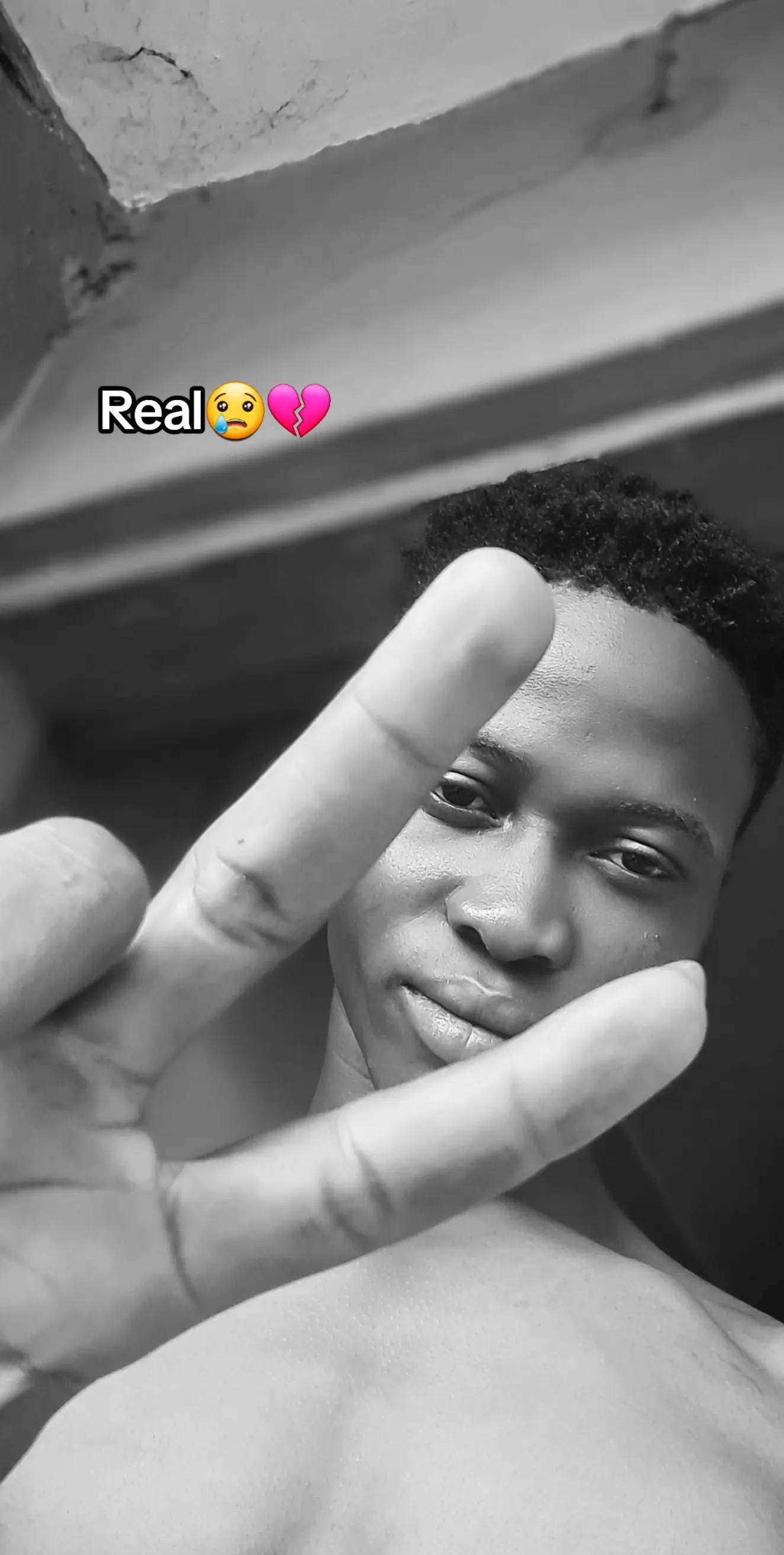 @*```*~_ÔĹÄMÏĹËƘÄÑ VÏƁËŽ*_~```*