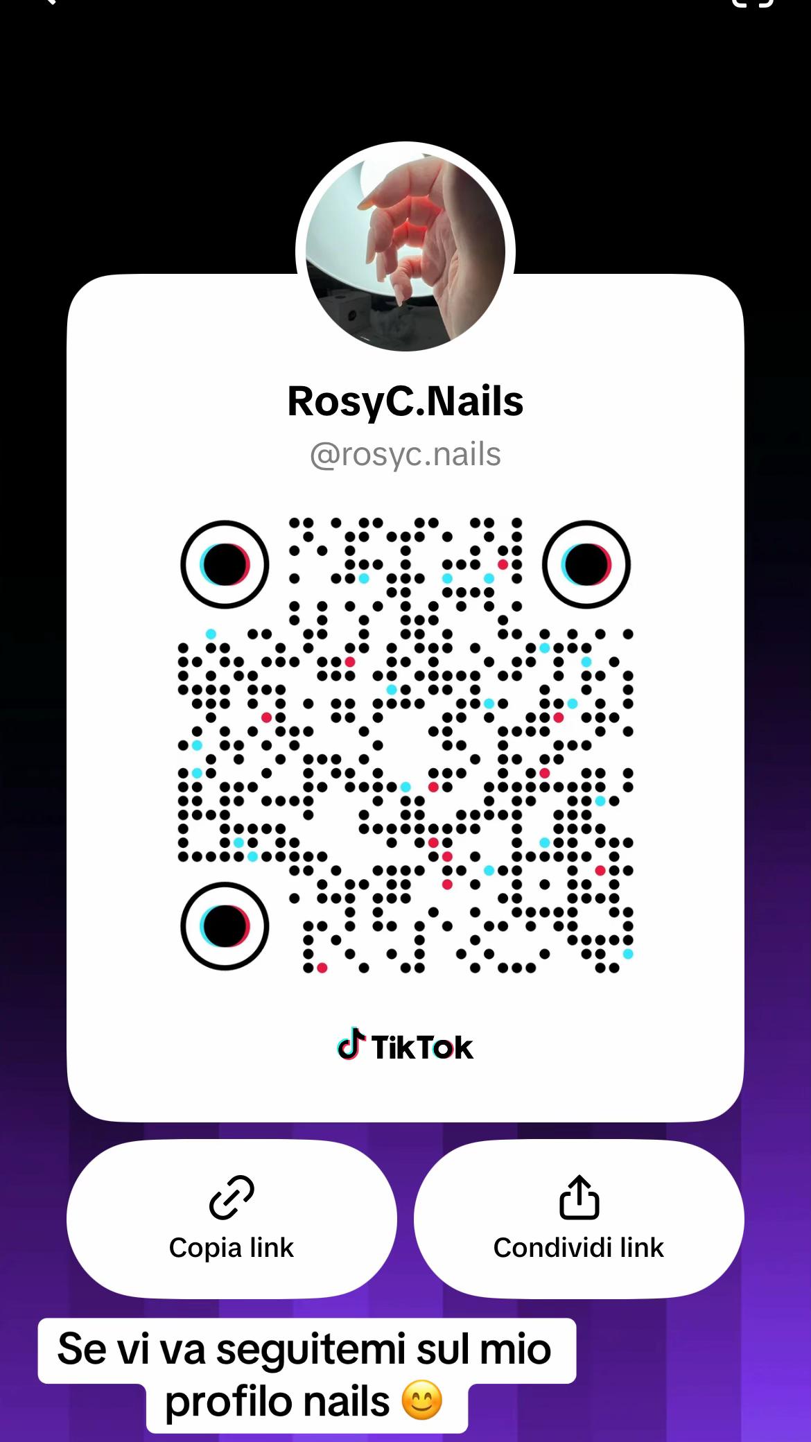 @Rosy_989