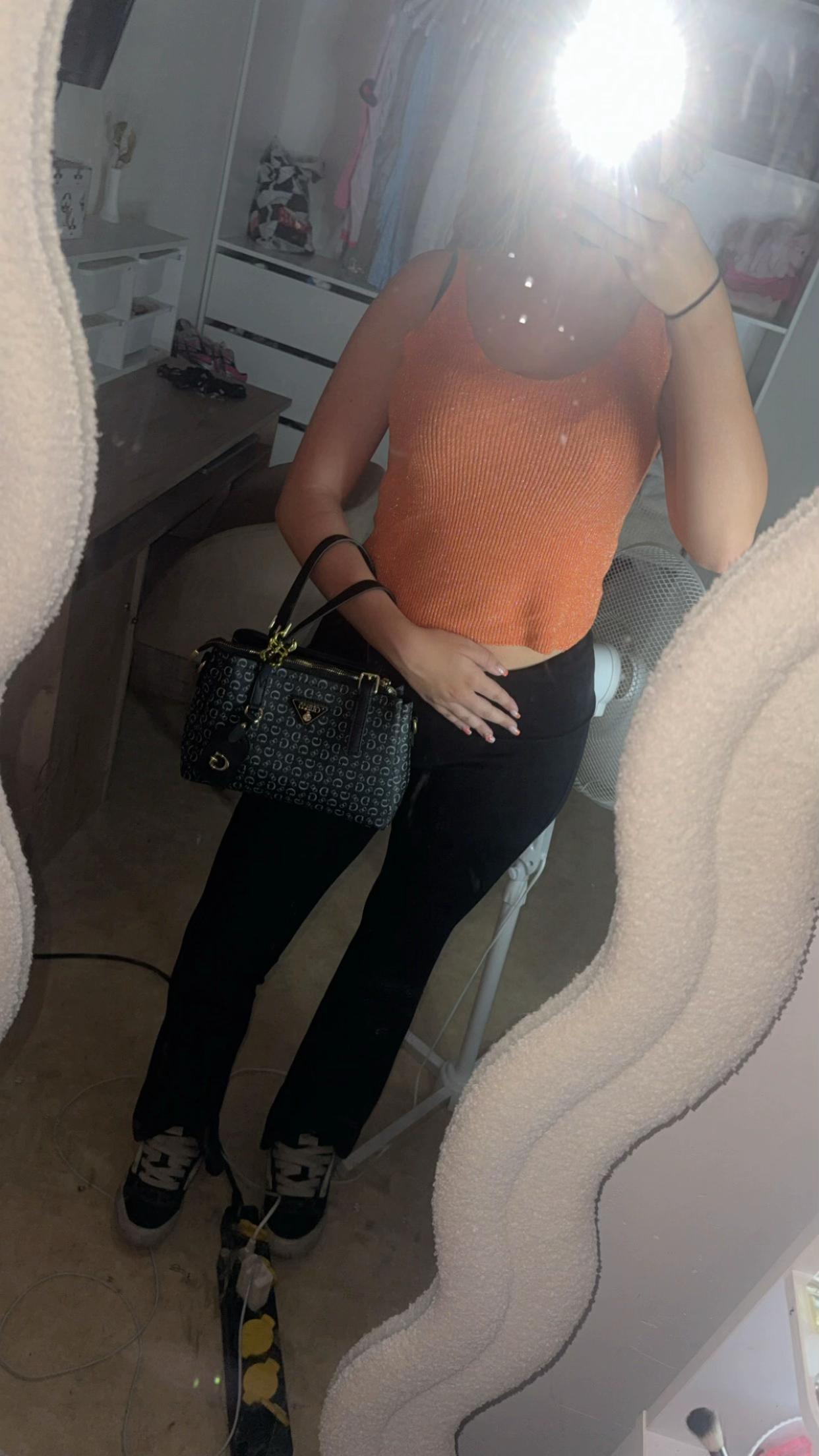 @INTRVBLL🐚🌺