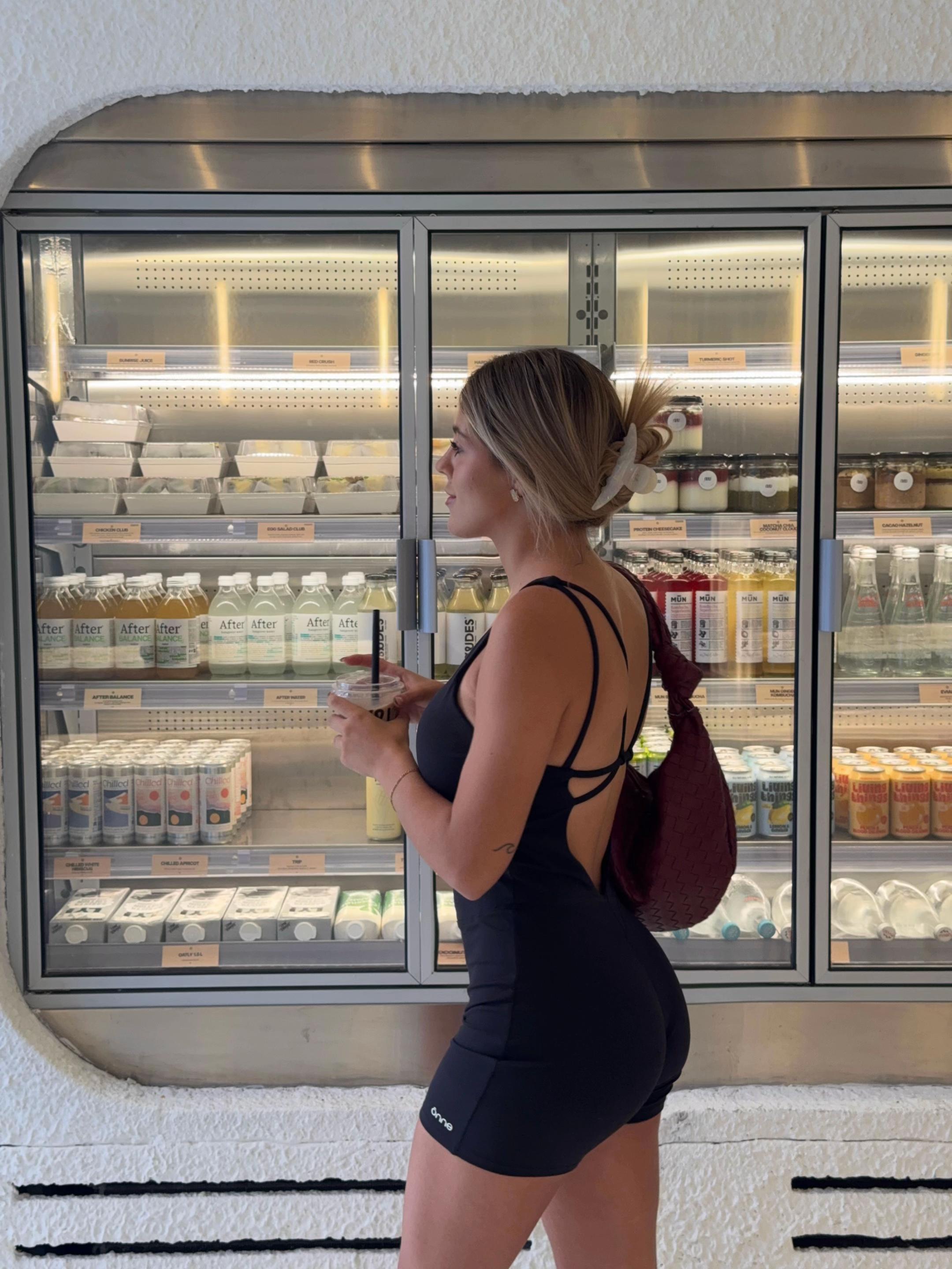 @karmons_