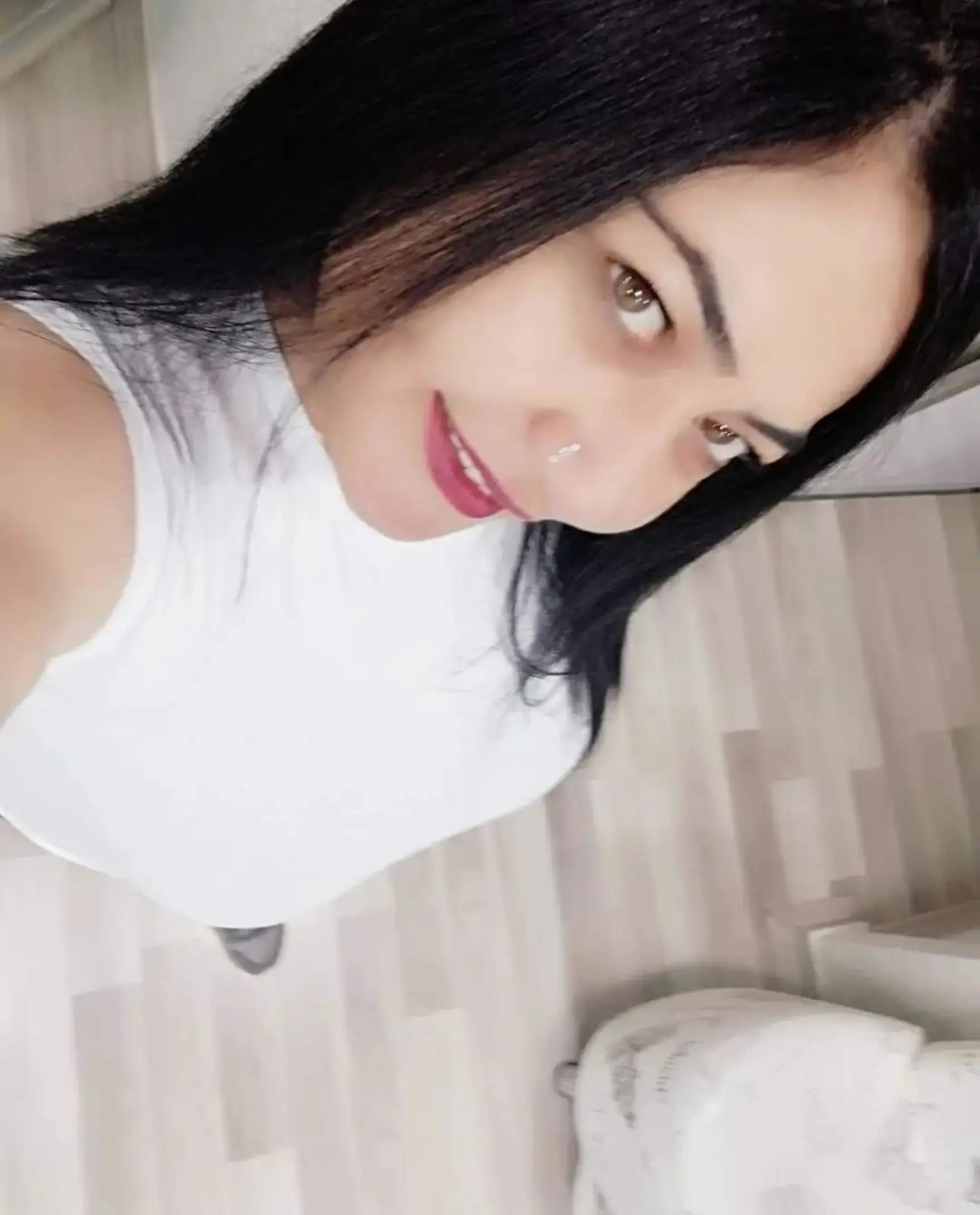 @HAYAT DEĞİL İNSANLAR ACIMASIZ