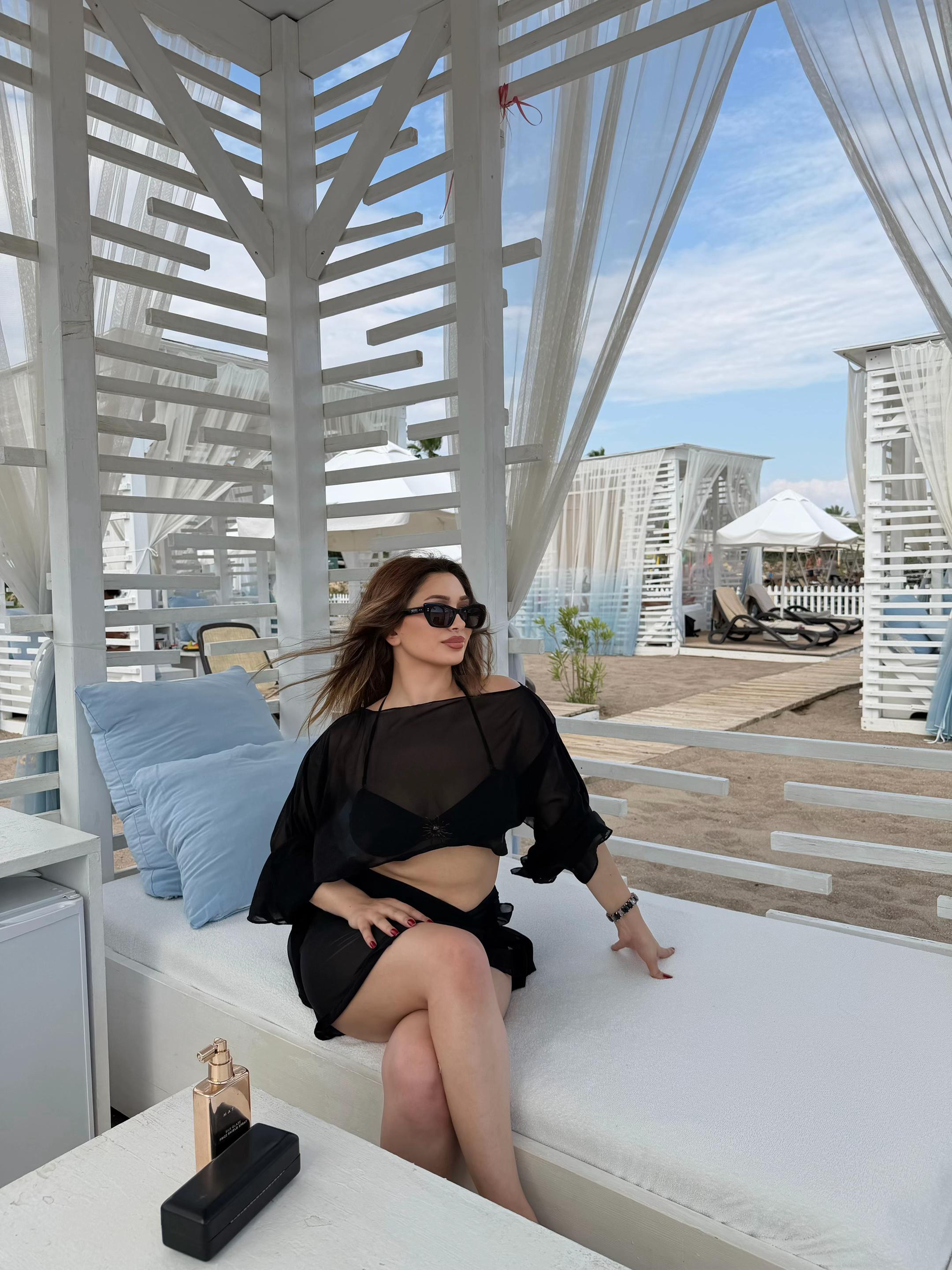 @hazal_demir_