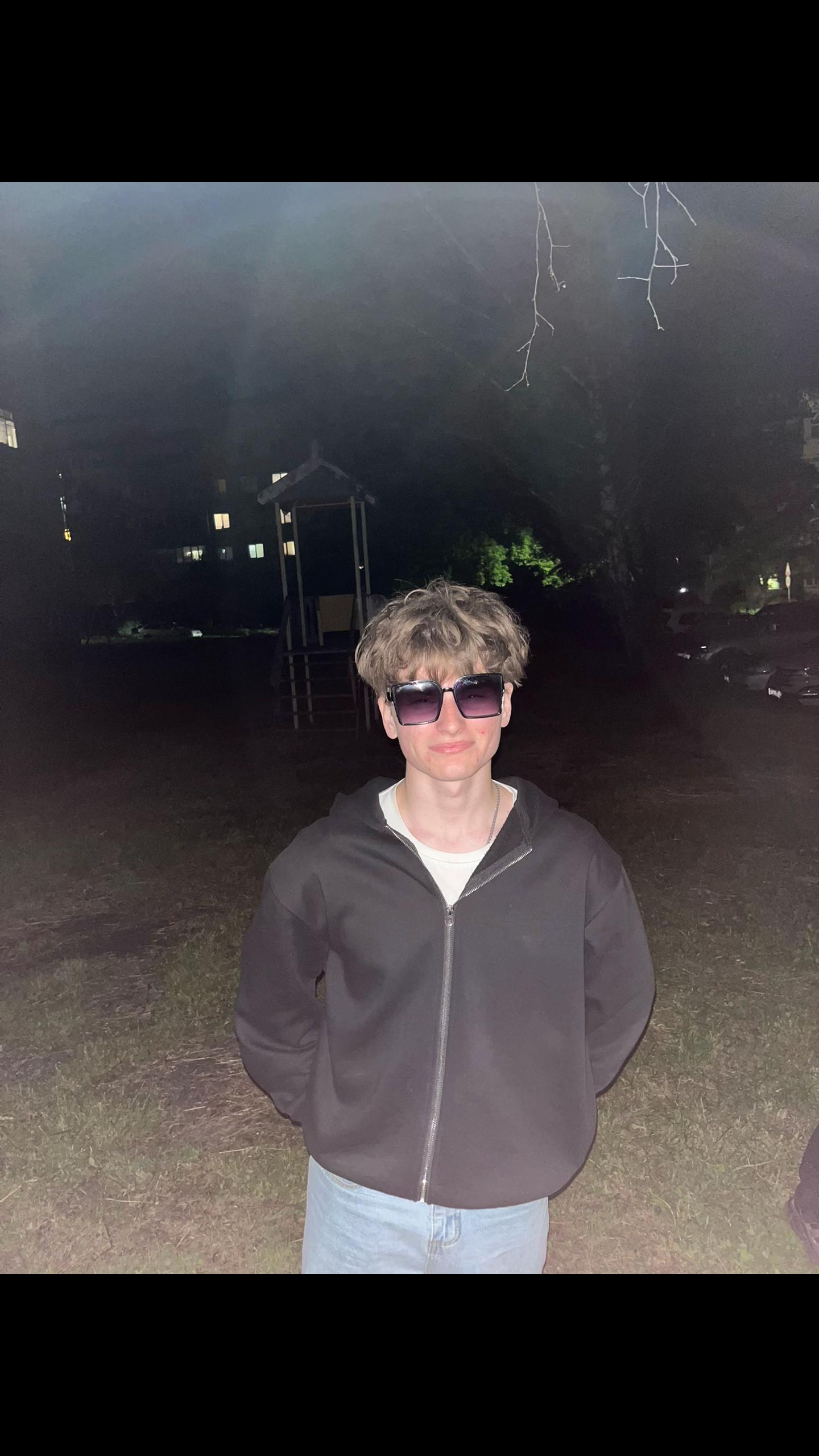 @123
