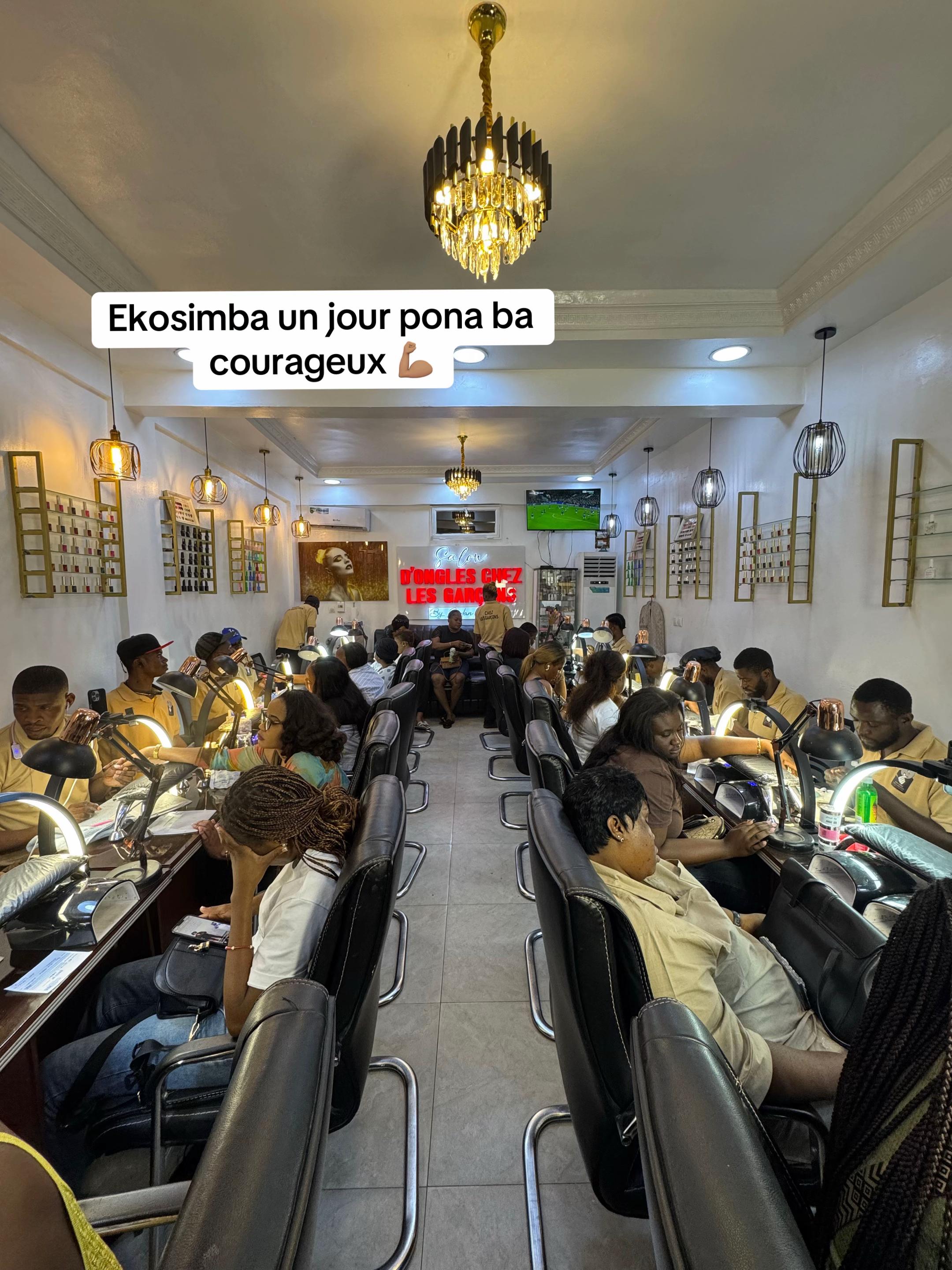 @Salon D’ongle Chez Les Garçons