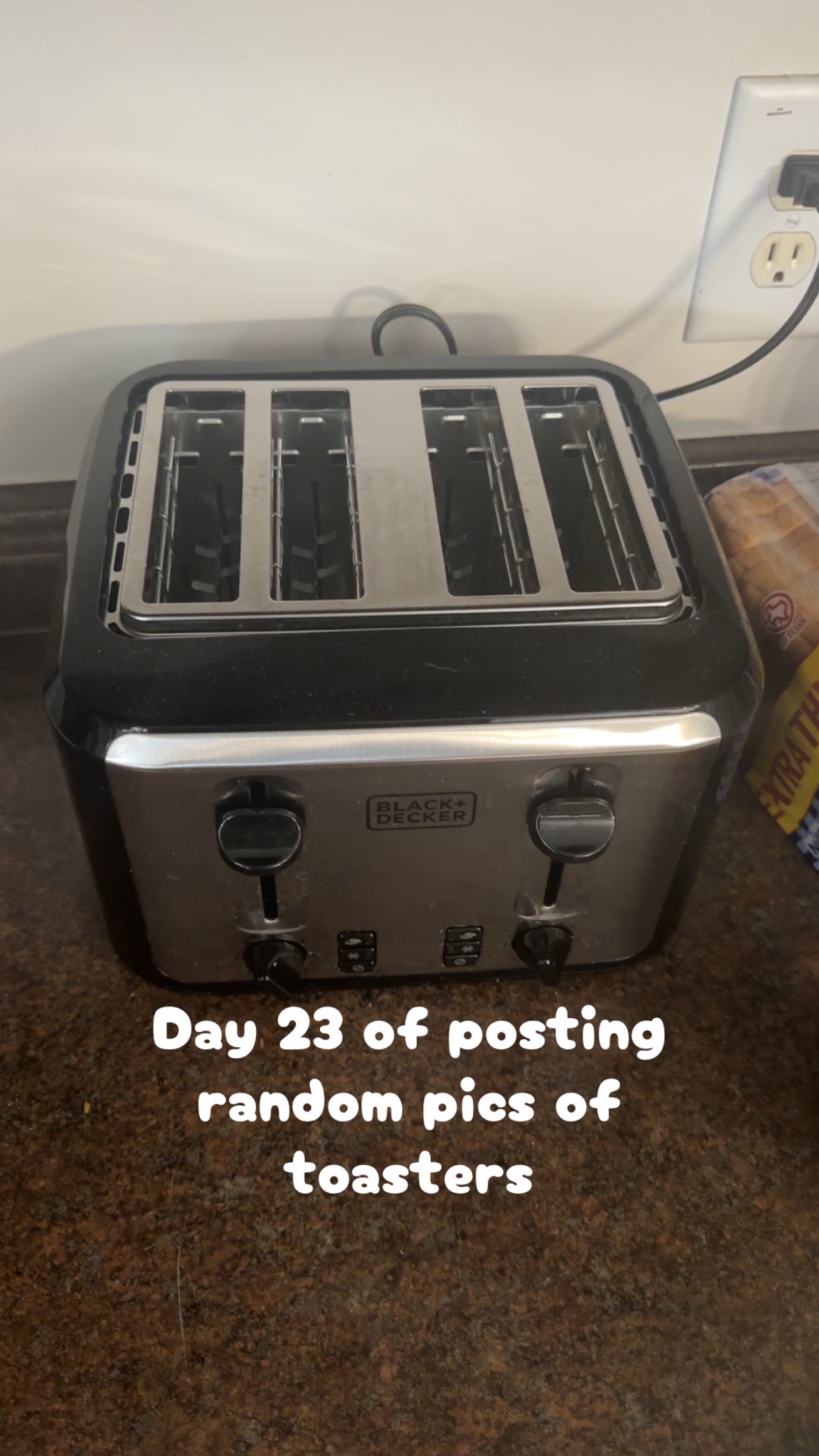 @TOASTER-MAN