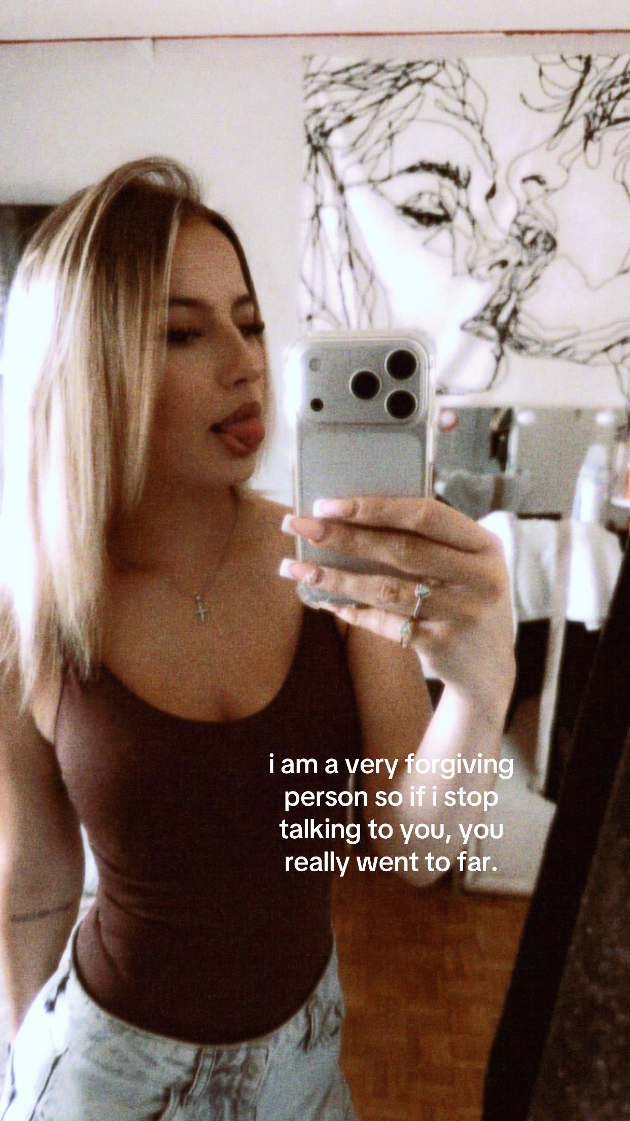 @𝚕𝚢𝚊