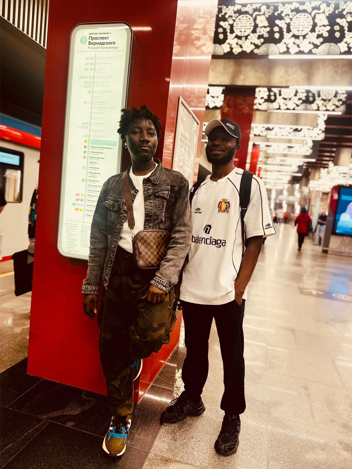 @Akan_God( DaniLo🇬🇭🇬🇭🇬🇭