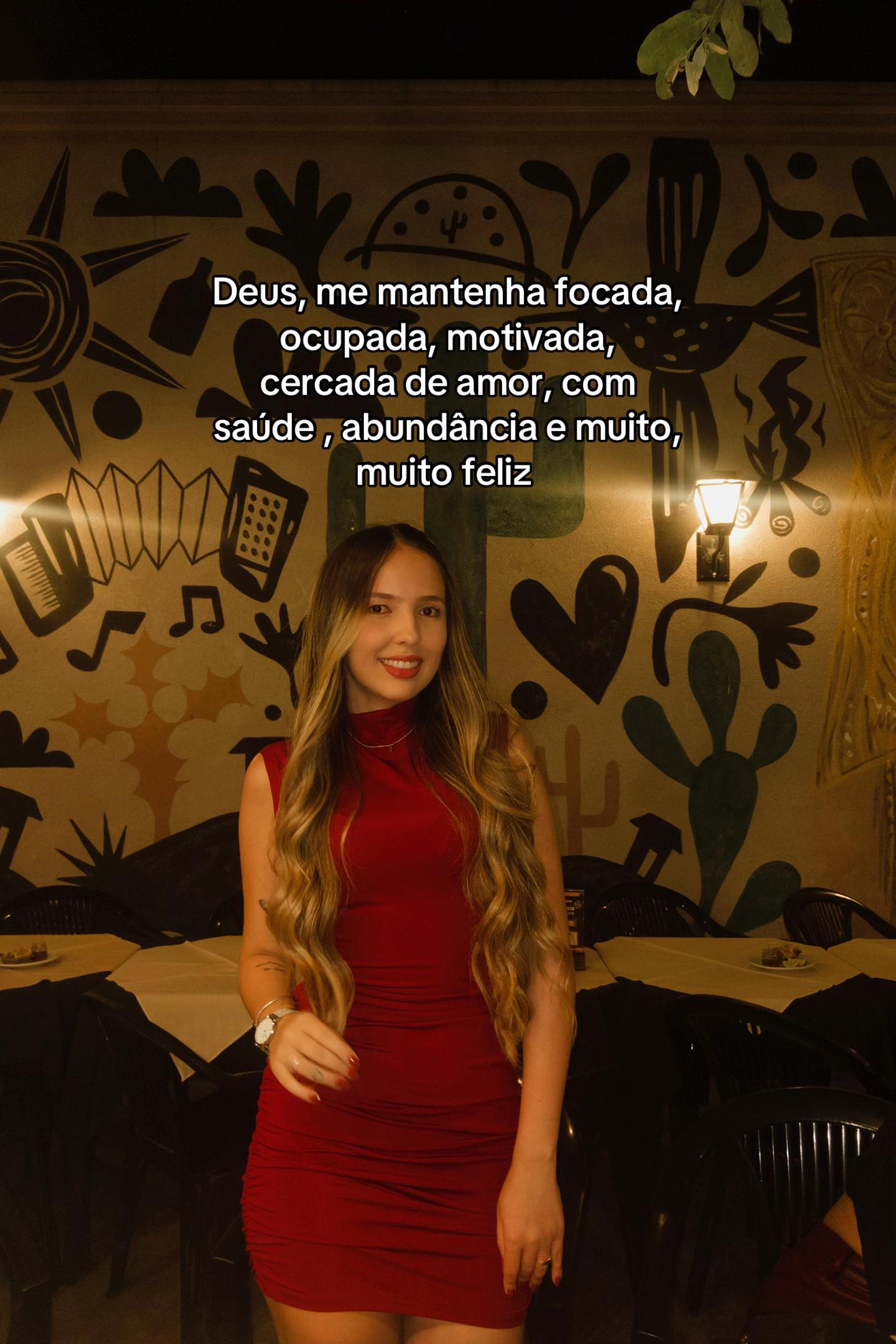 @Mábia