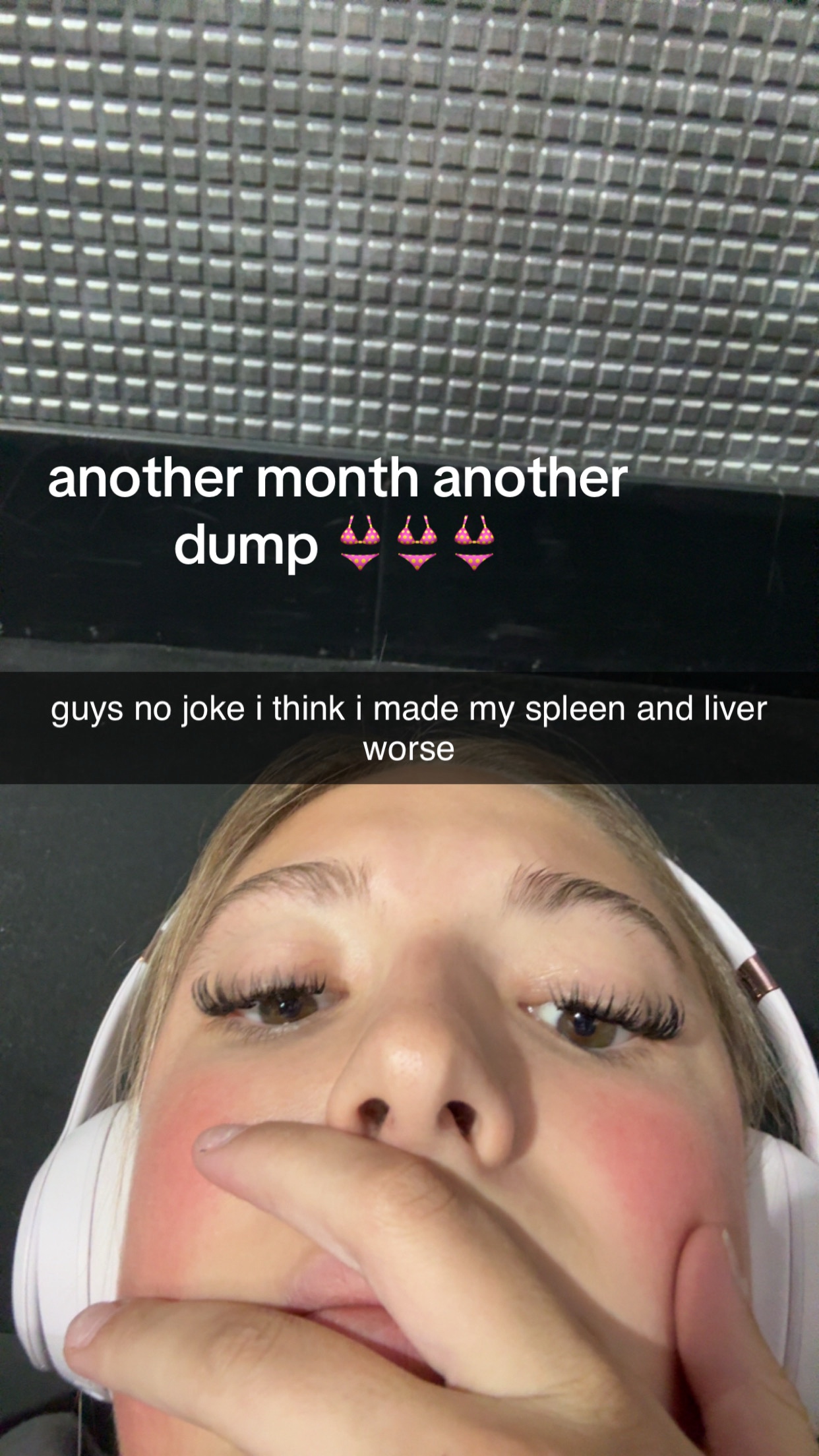 @catie 🤗🪩🥳🐬🌈☀️👸🏼🦄🪄👻
