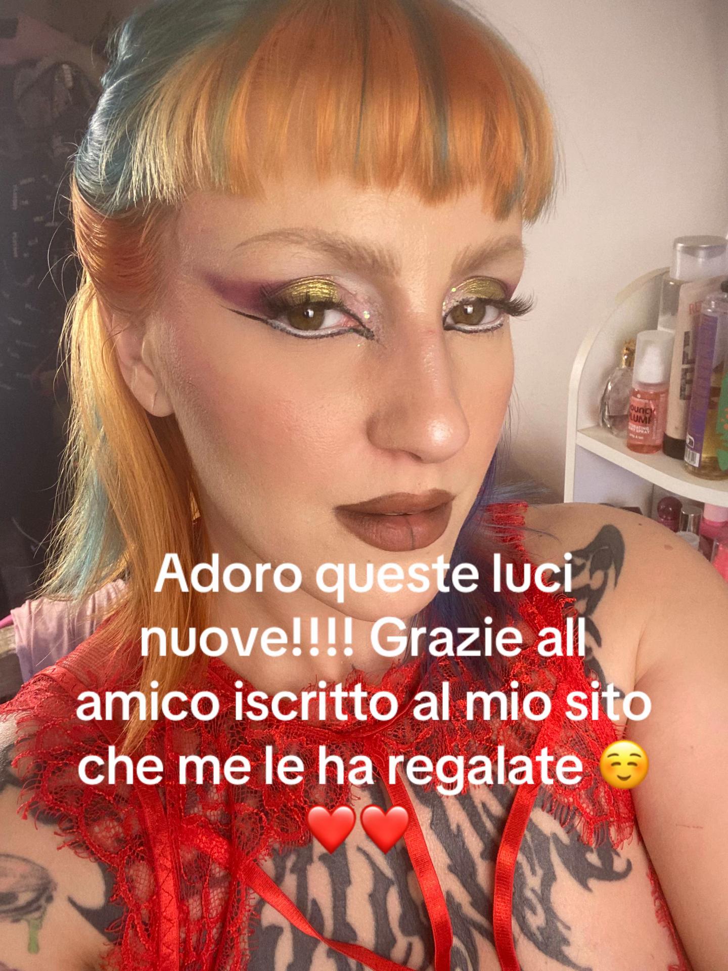 @Velenosa 👠🦂
