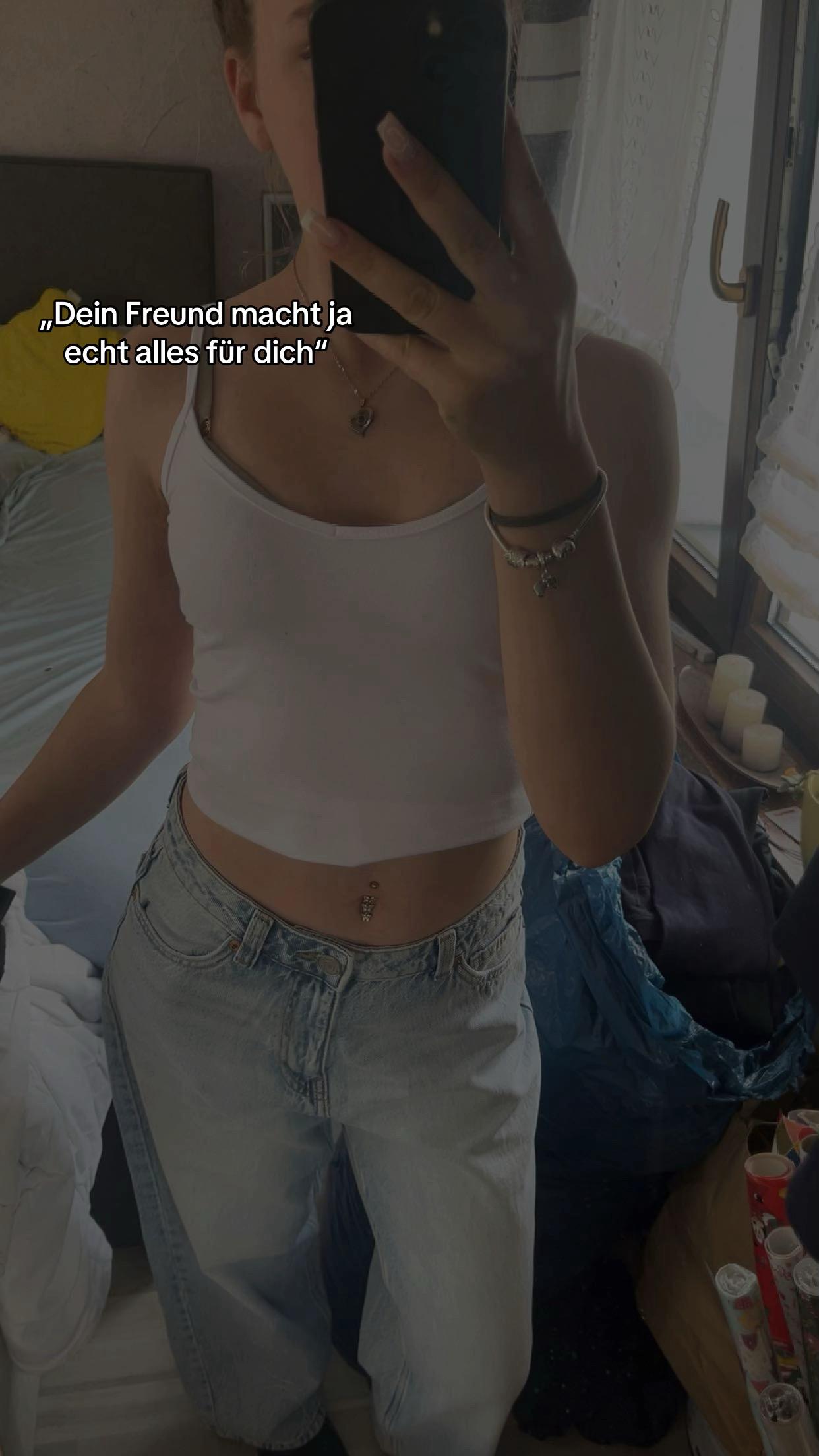 @ℭ𝔢𝔩𝔦𝔫𝔢