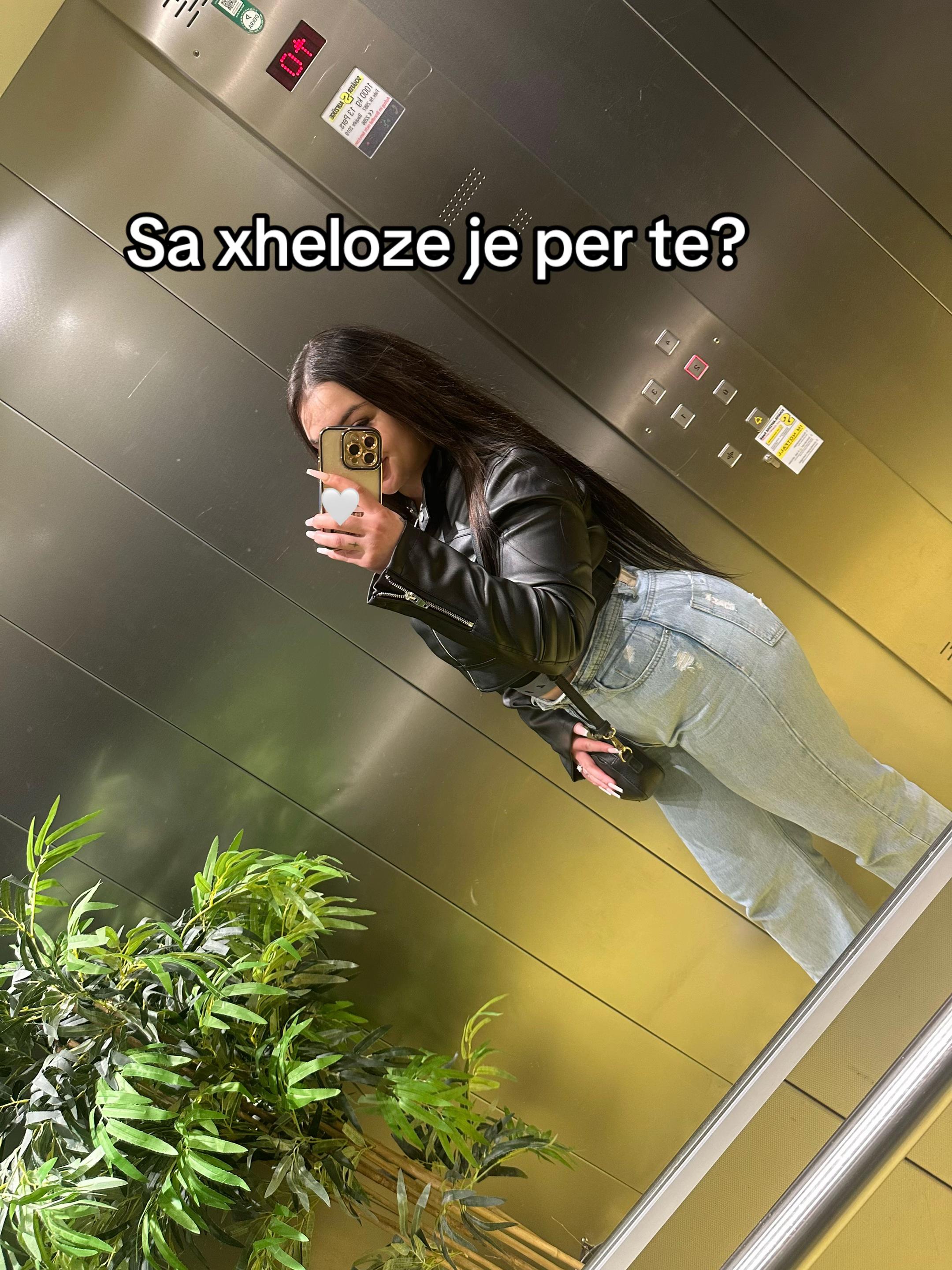@adelina_adee33