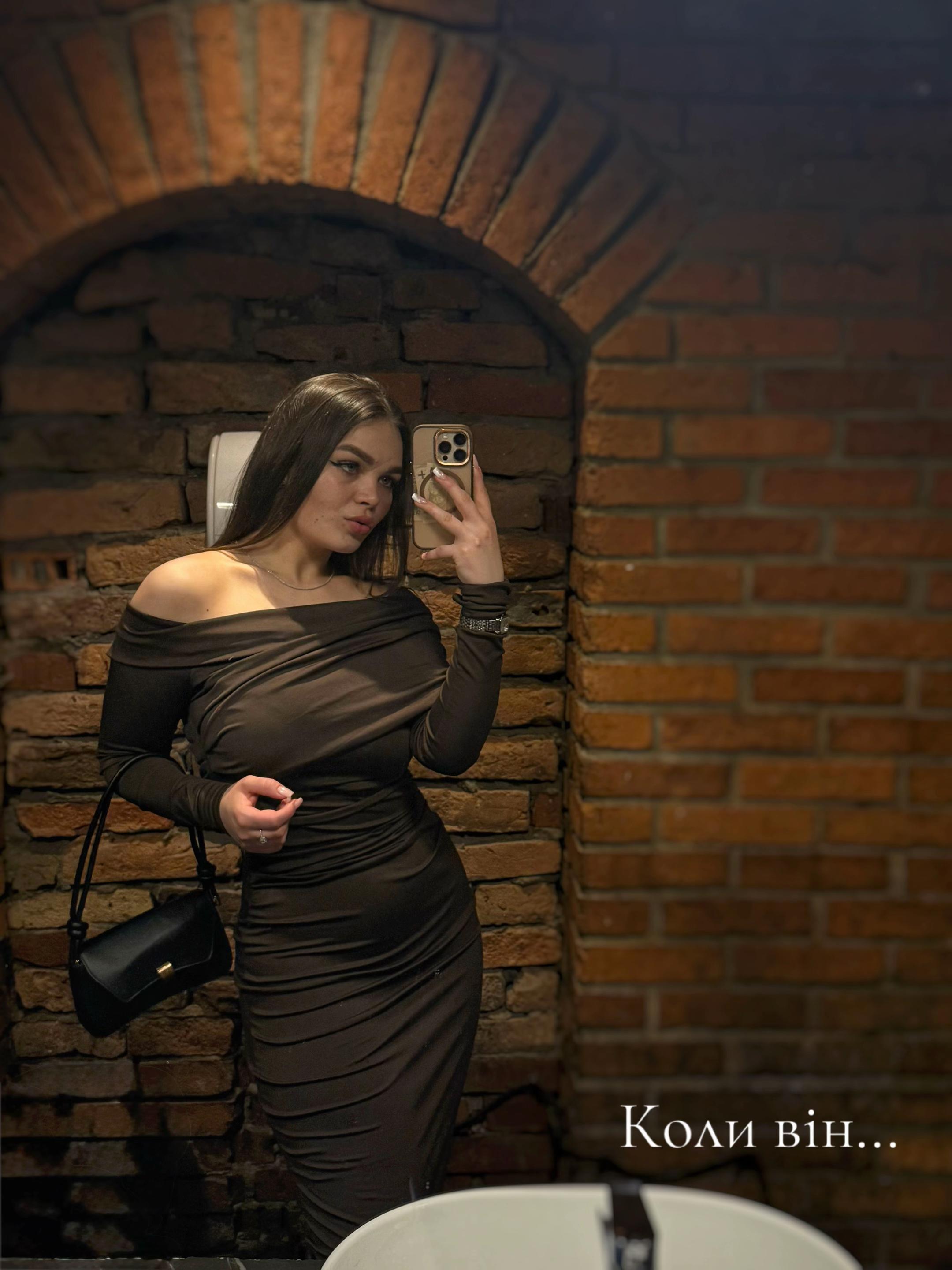@Януся🩶