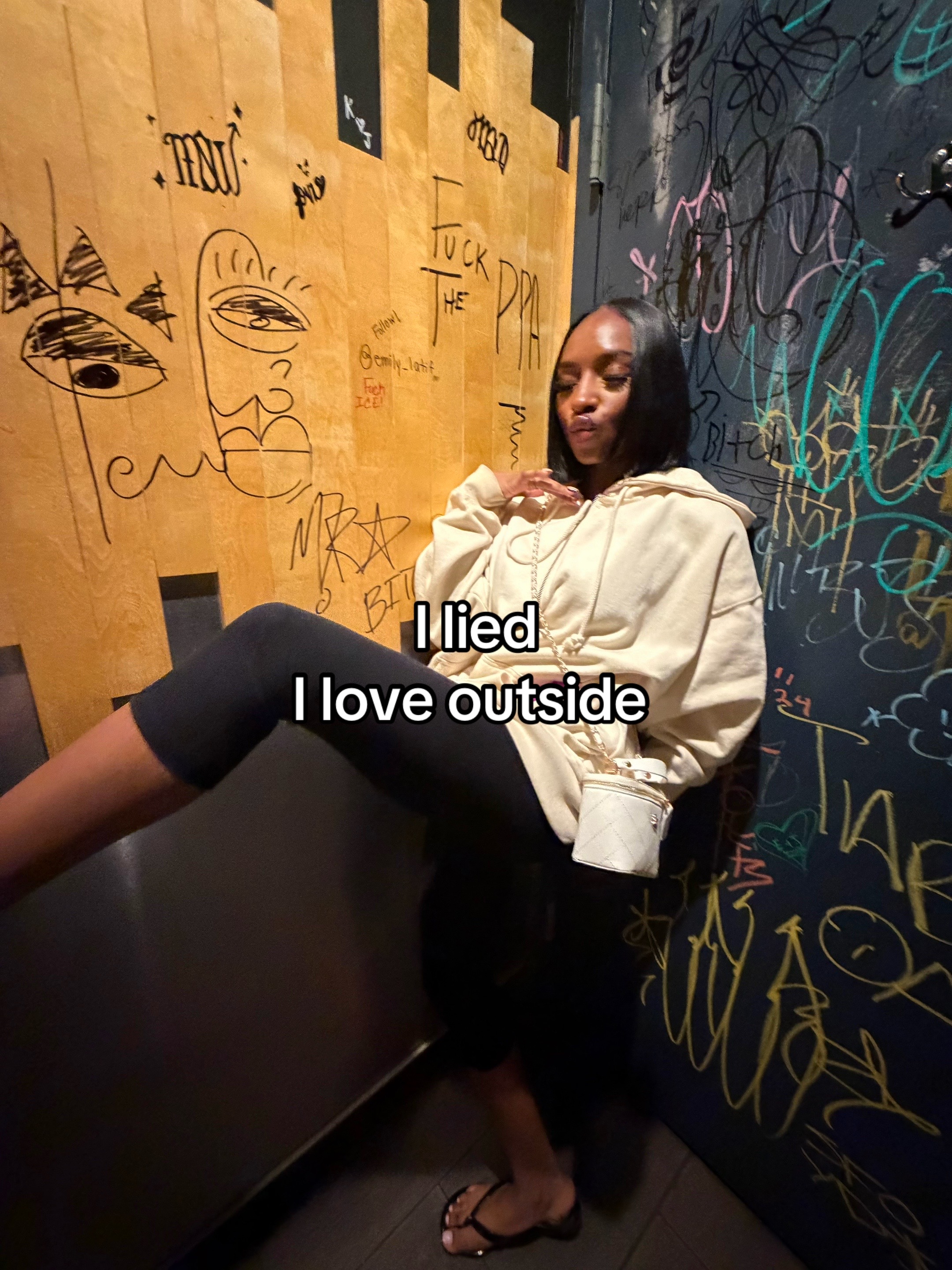 @jj.nicole._