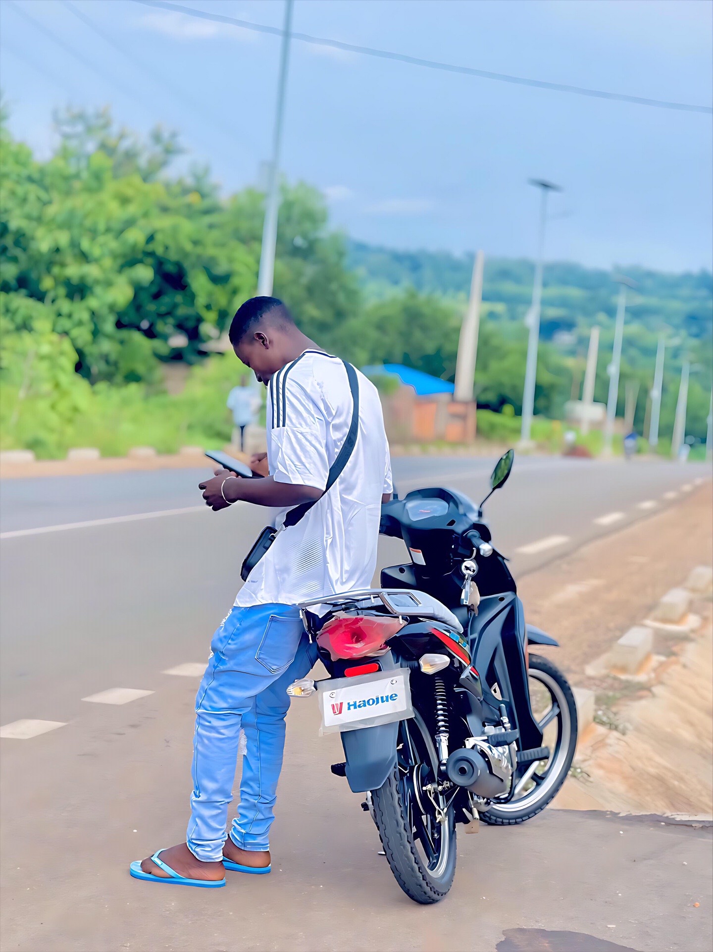 @TON🦅RICKY🇾🇪🇧🇯