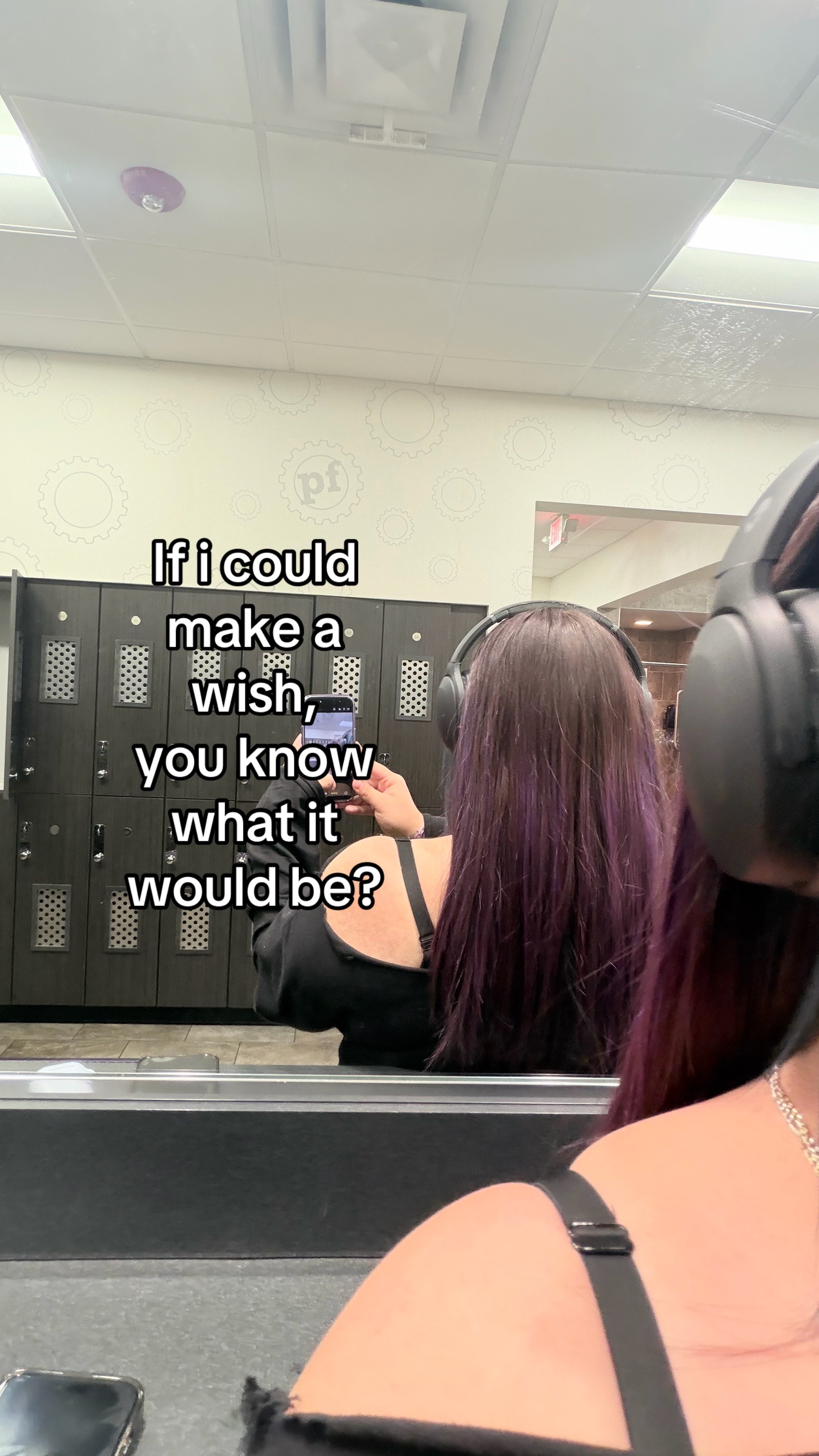 @≽^•༚• ྀི≼