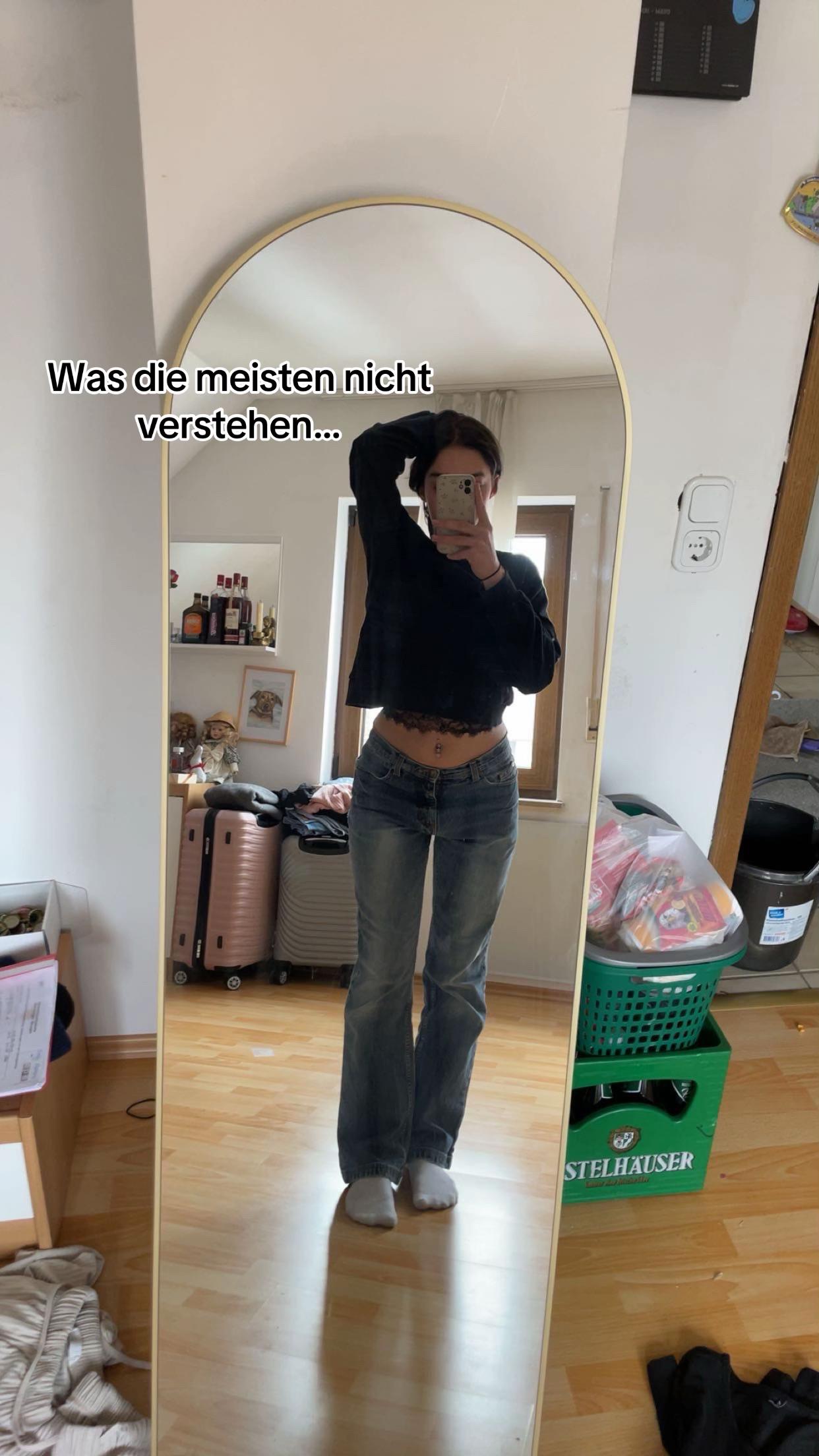 @Leonie