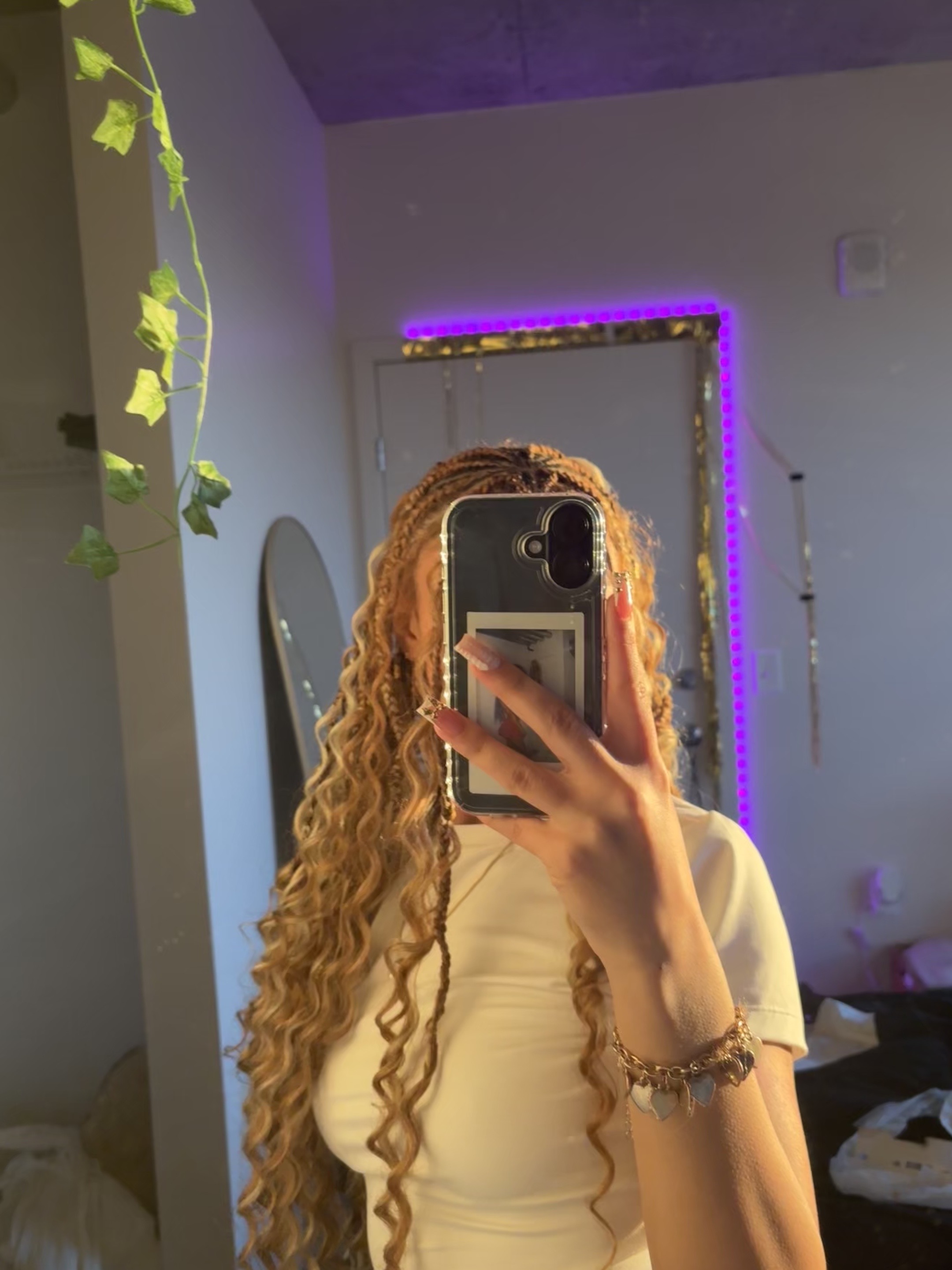 @𝐬𝐭𝐢𝐧𝐚🪷