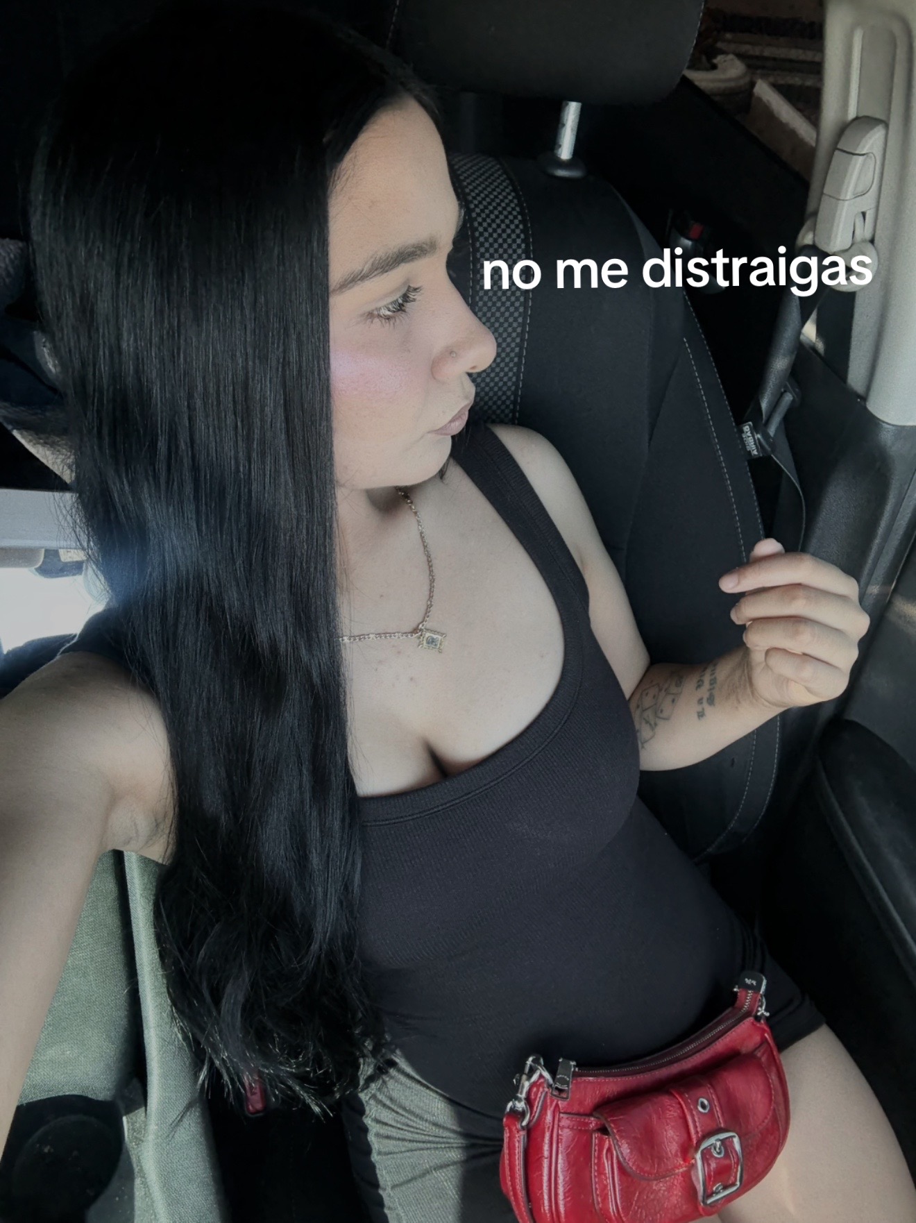 @𝖒