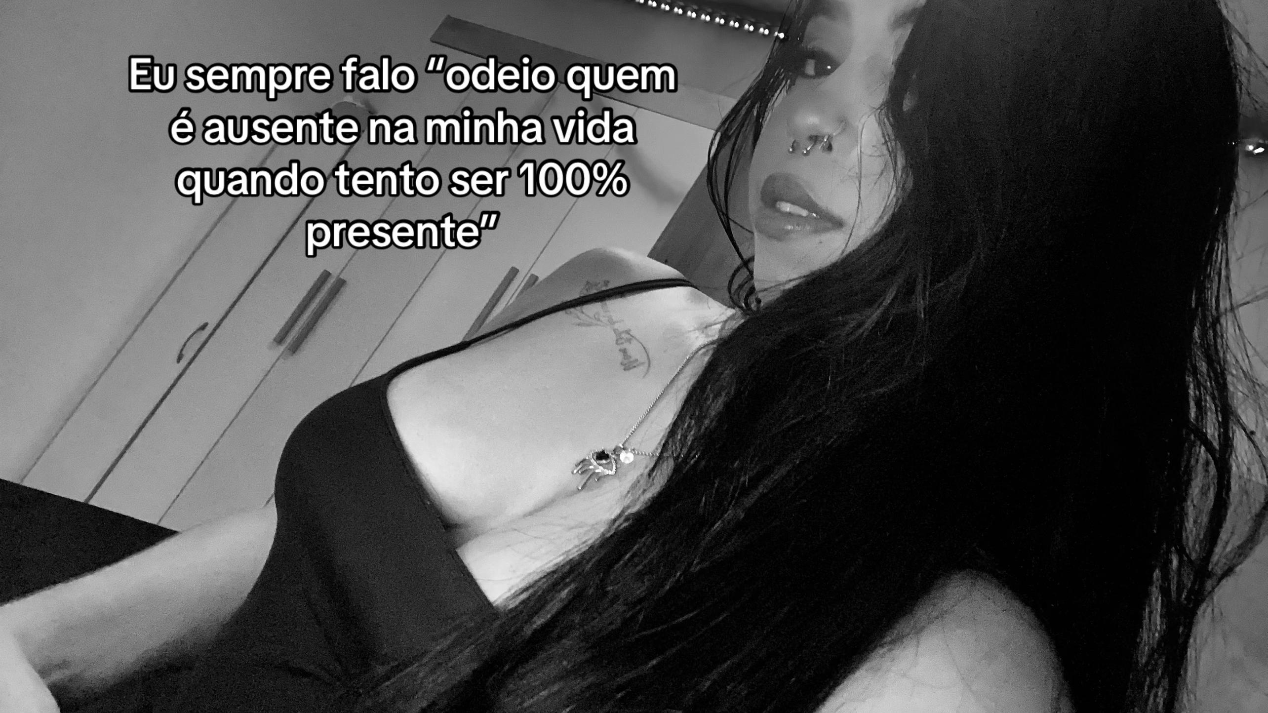 @Claralho 🤑