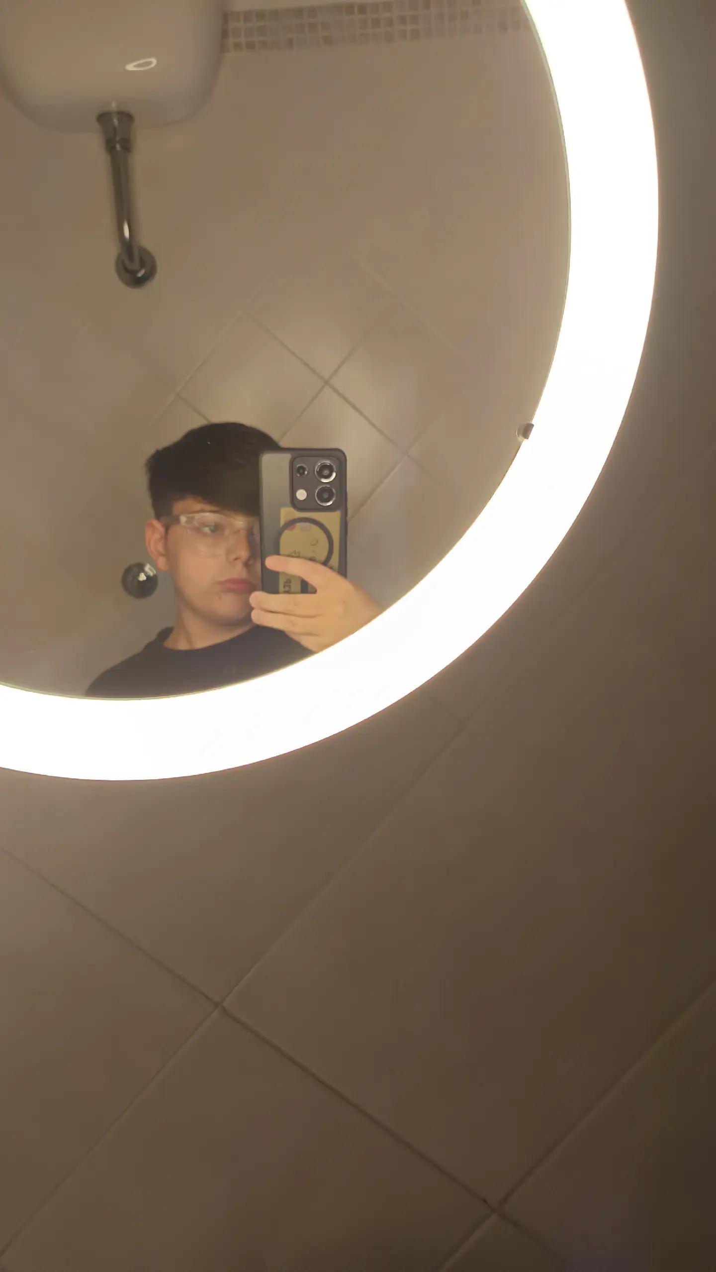 @L_Y3P