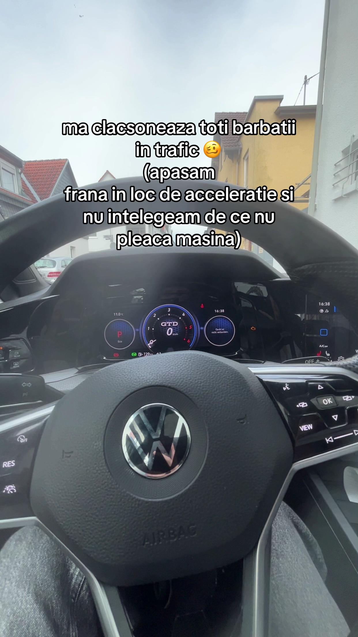@M๐๐๐ถ๐ถ๐ถ ๐ถ