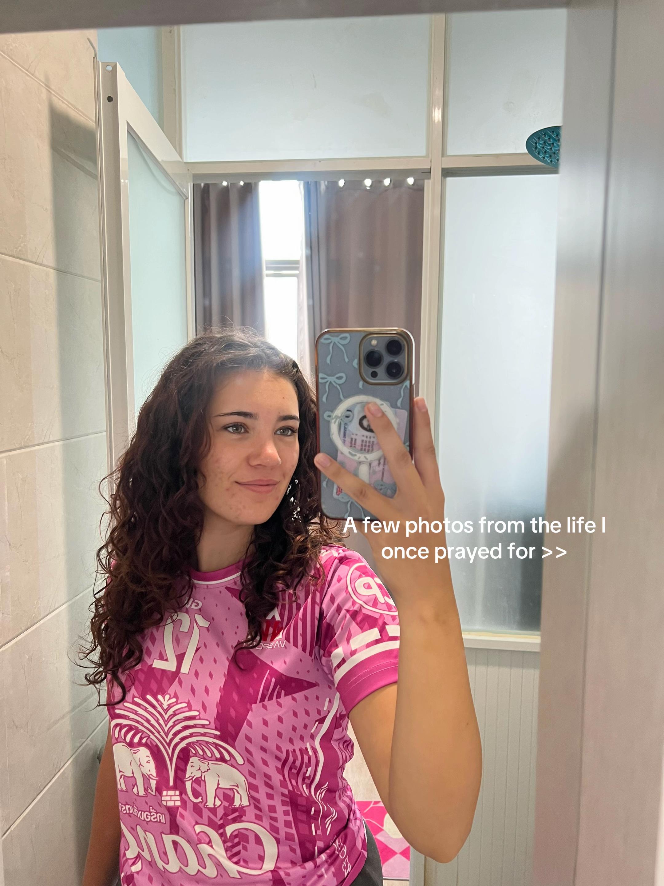 @Ellie Doyle 💻🤍✈️