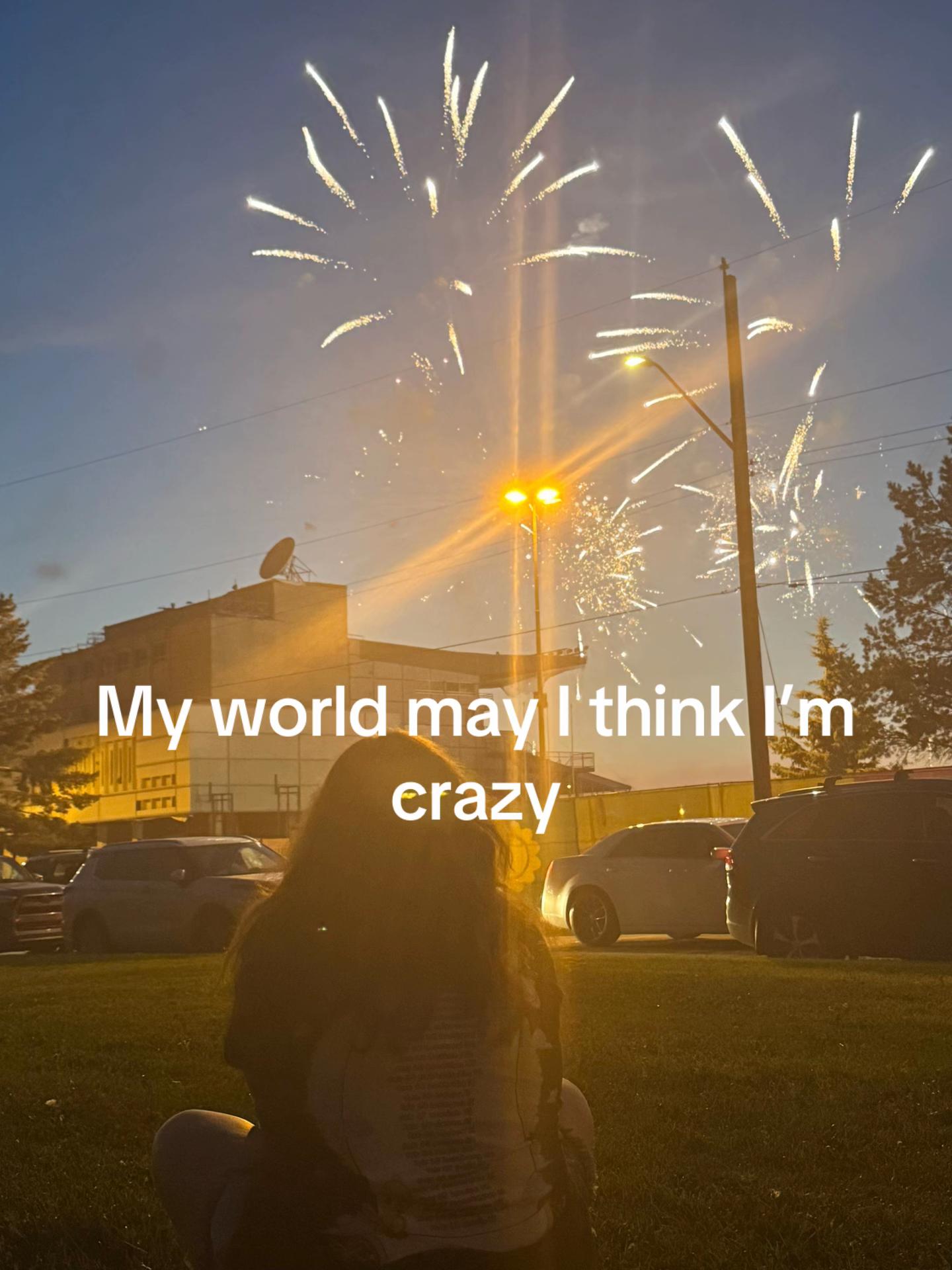@Eᥫ᭡.