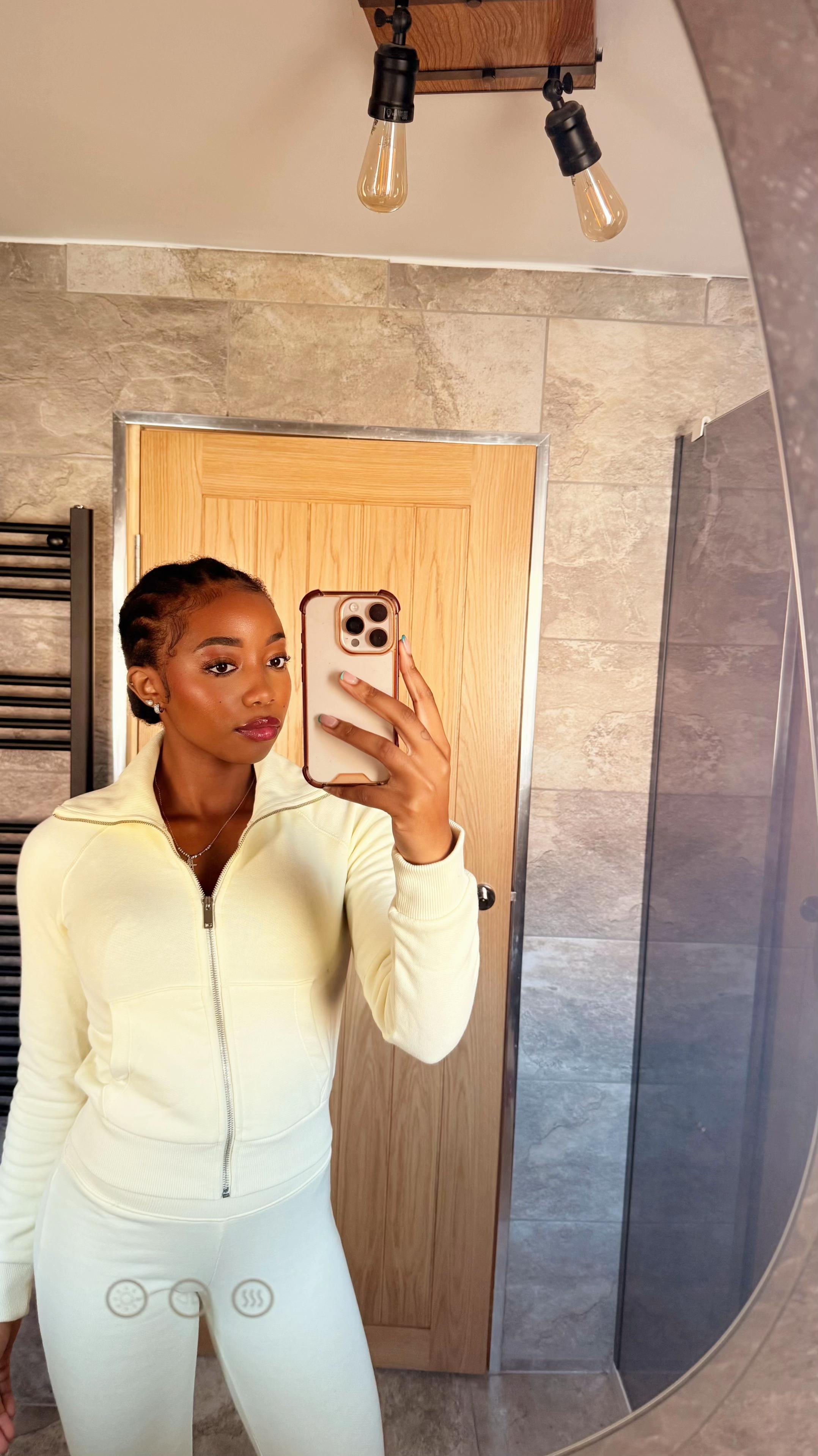 @Imaniiiii