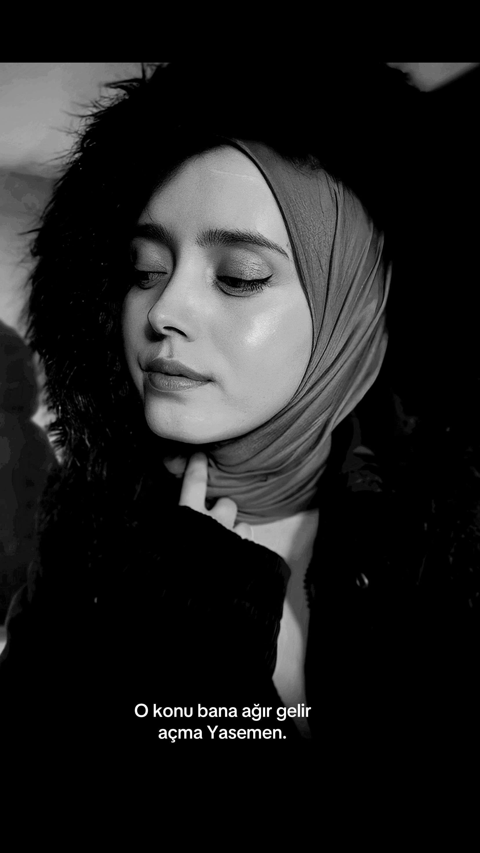 @Yasemin Akman