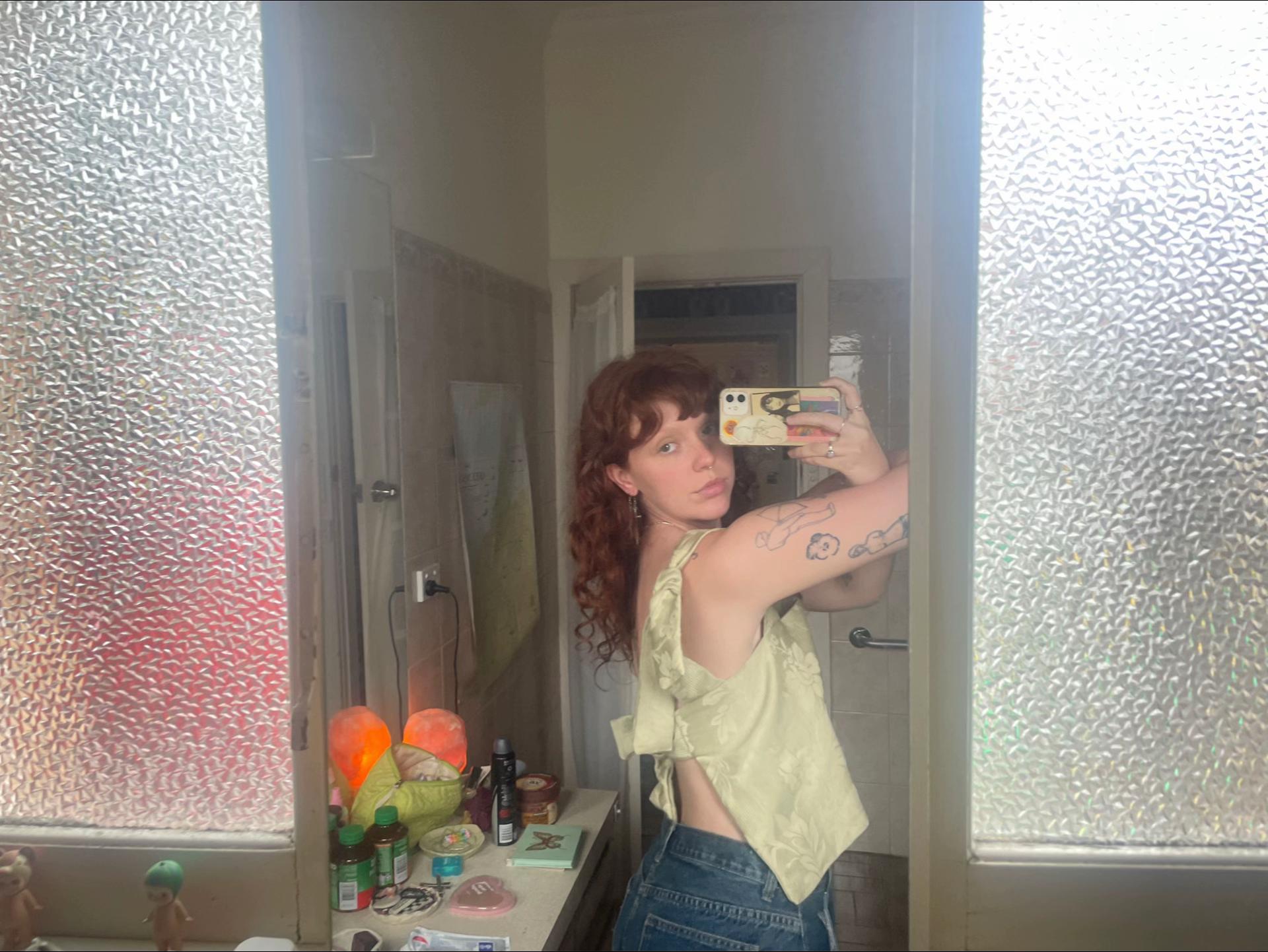 @peachylina