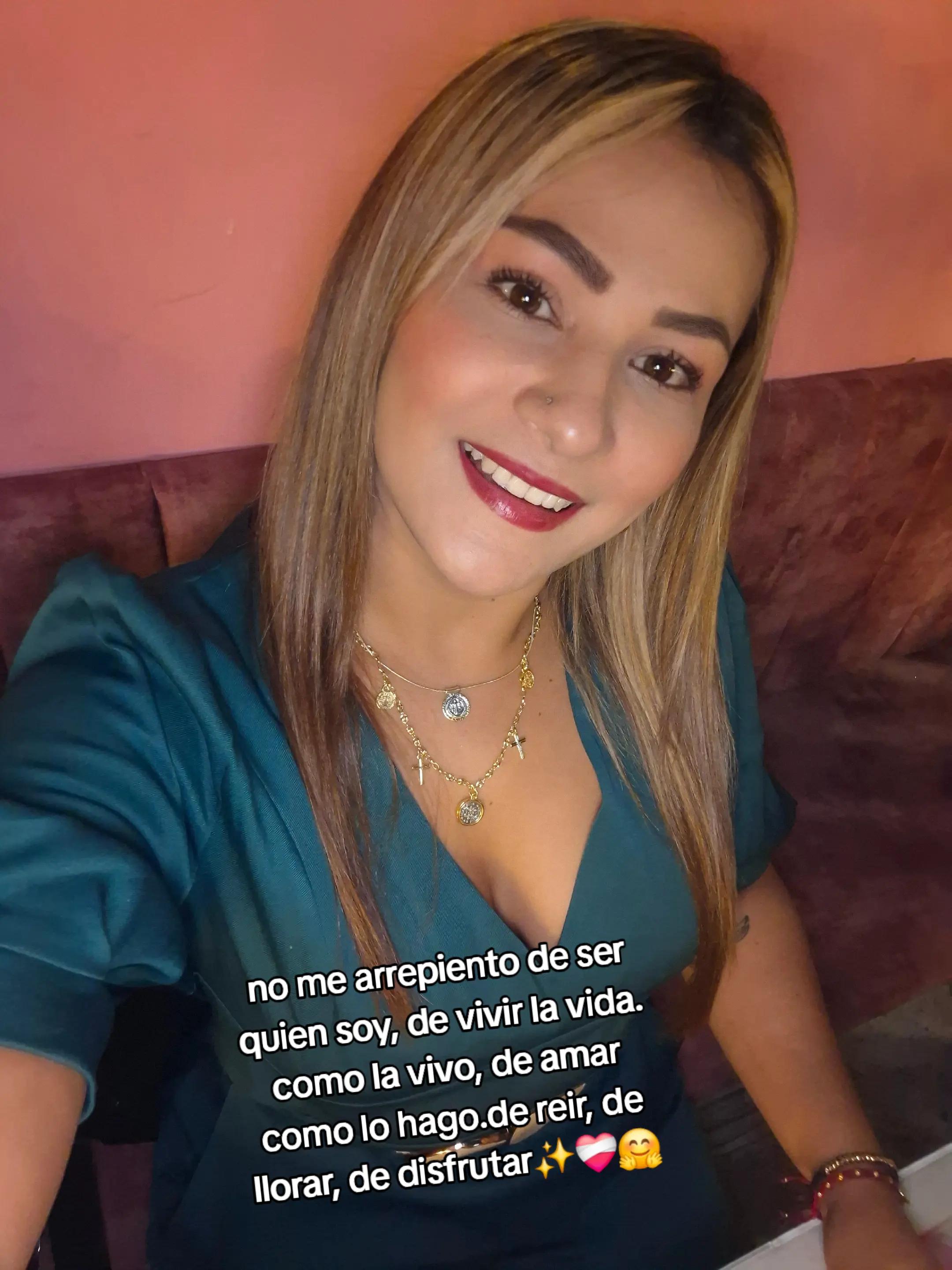 @Leidy v Cuellar R