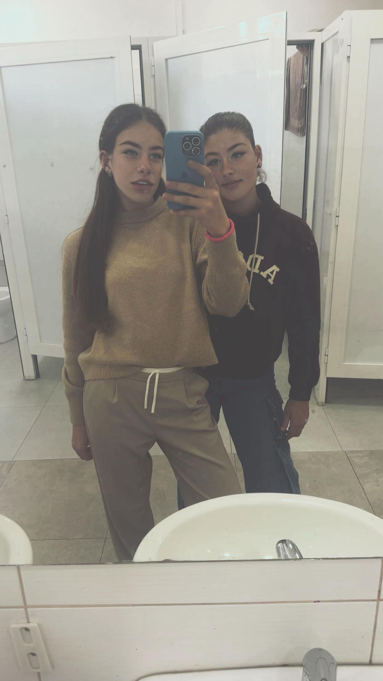 @Saraa
