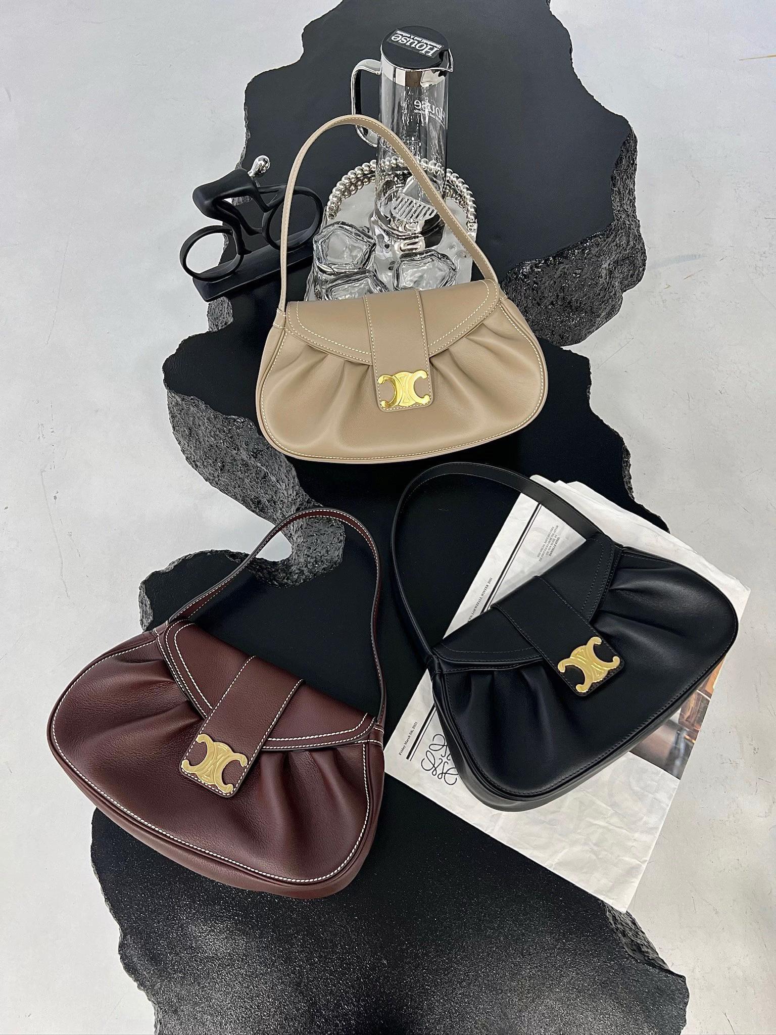 @Bag