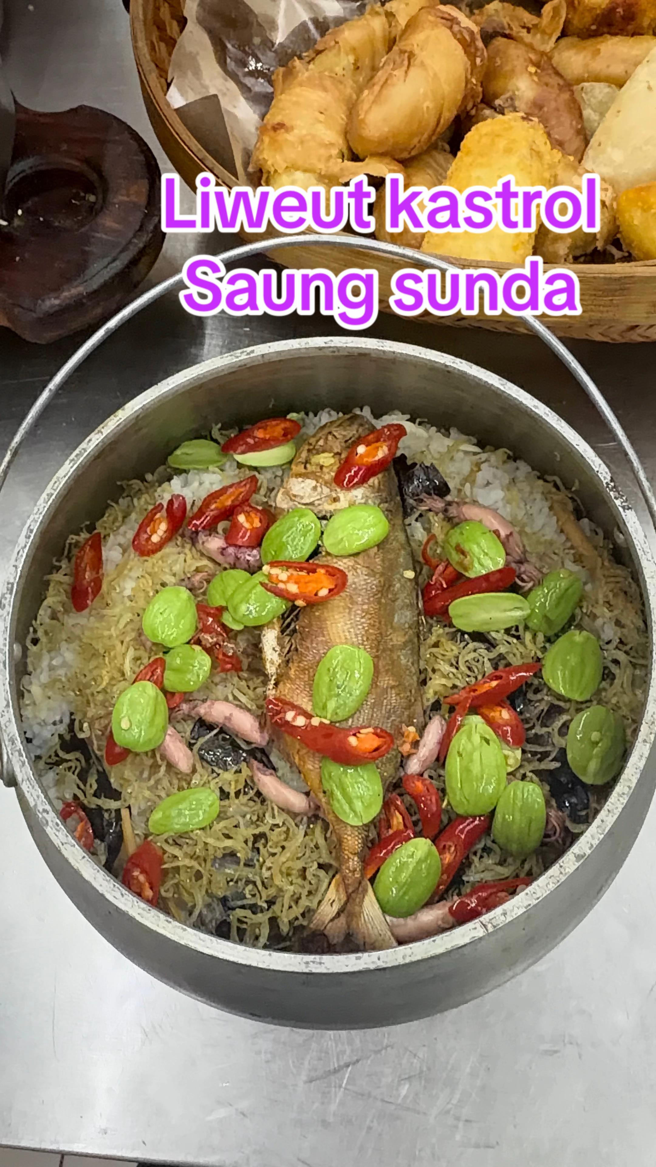 @Saung Sunda Teh Mojang
