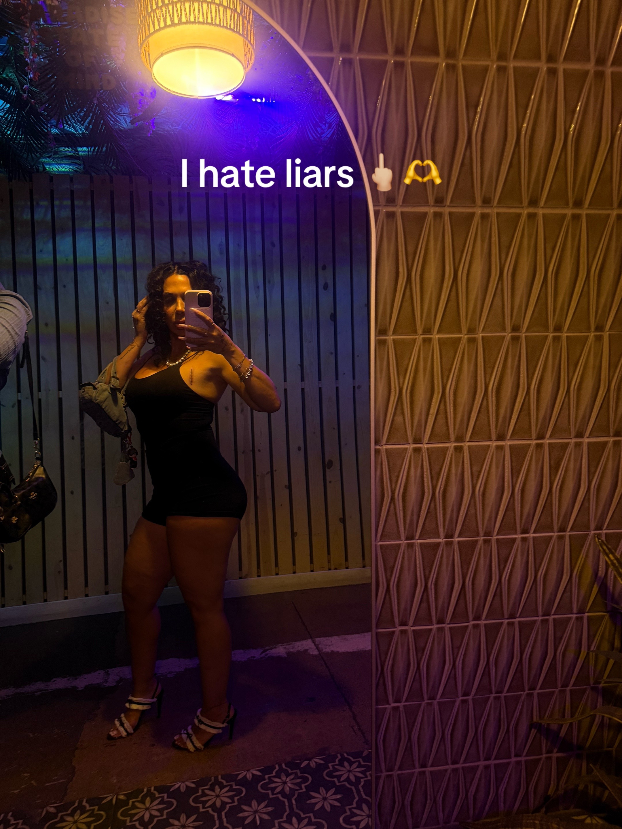 @mizzamber0