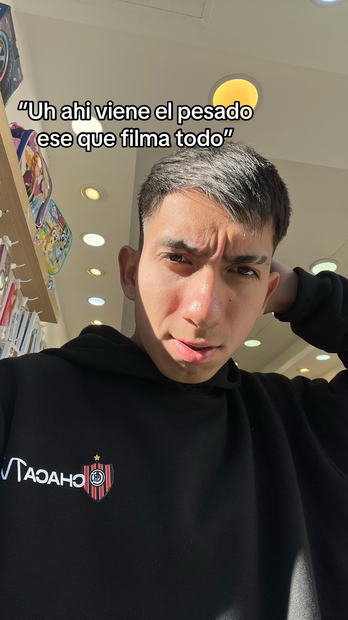 @Romanriqueel
