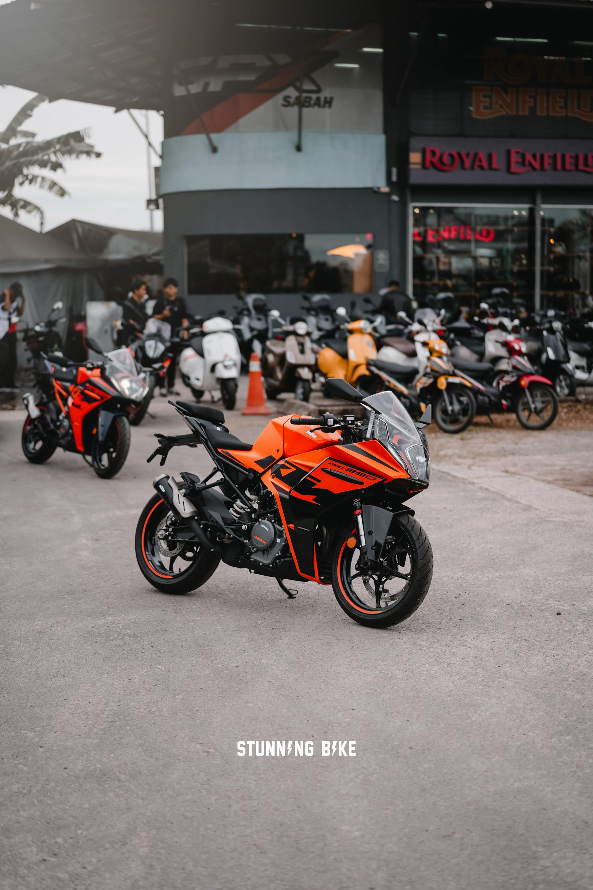 @Stunning Bike