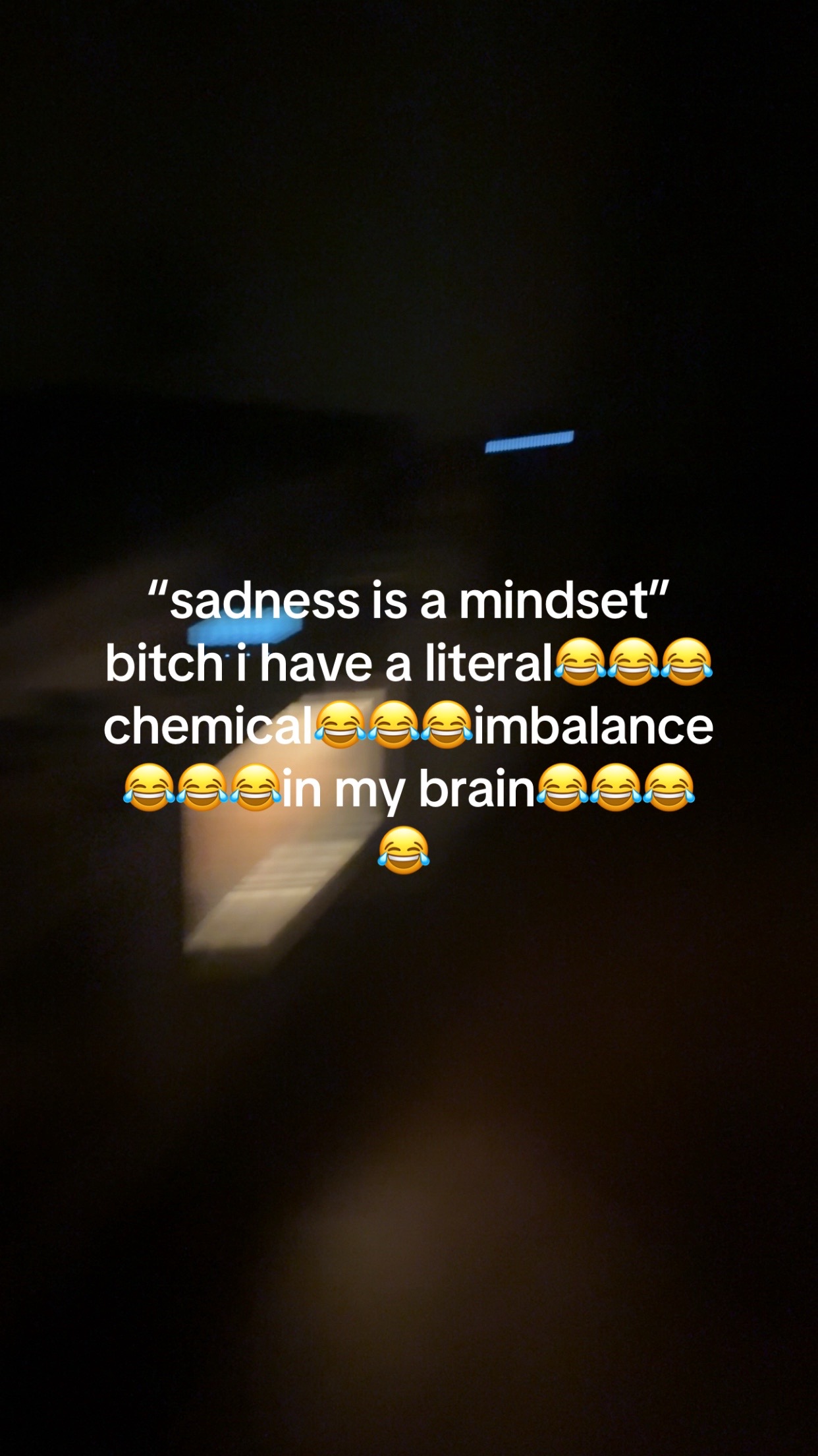 @⃟