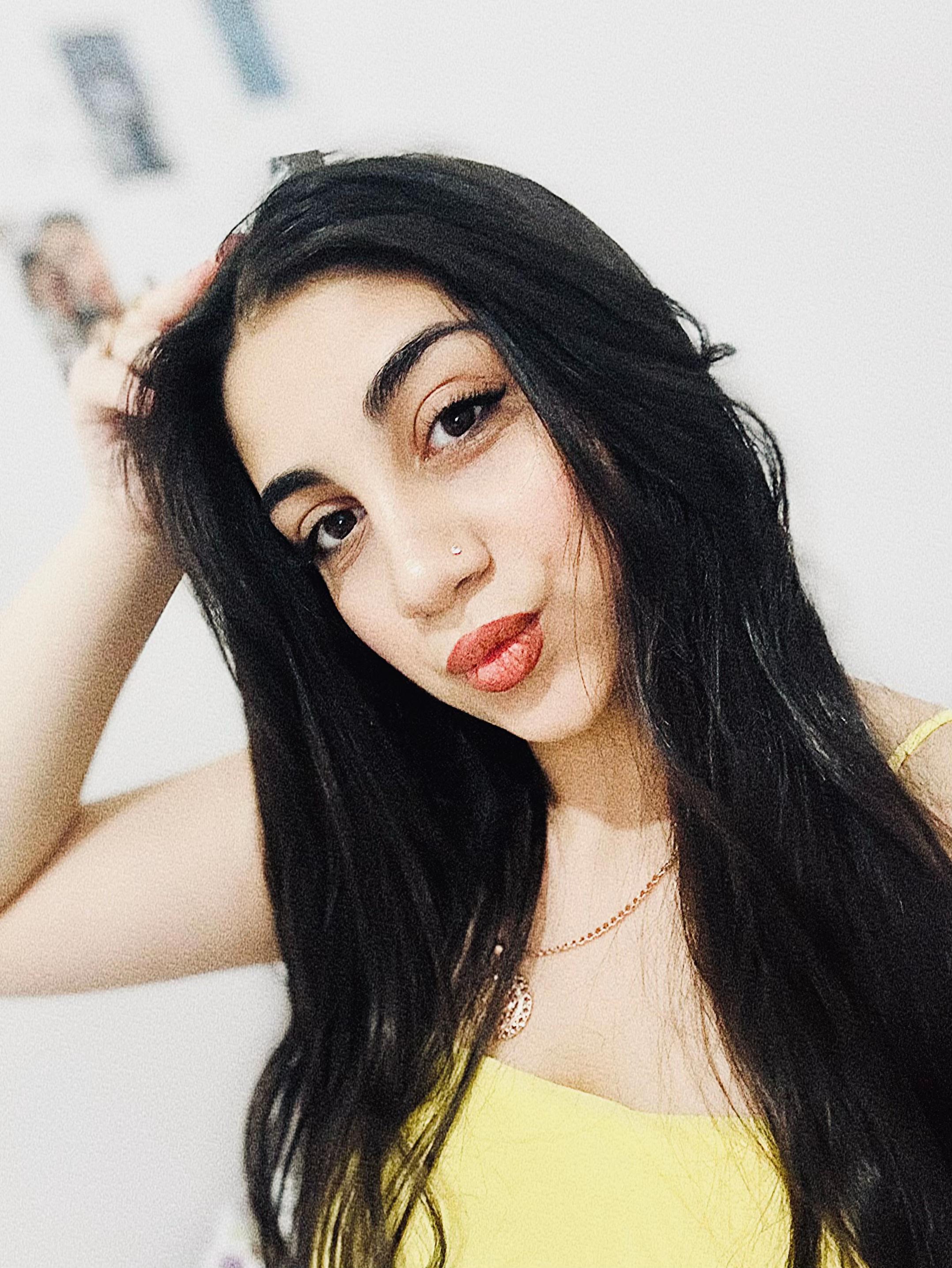 @𝐕✨