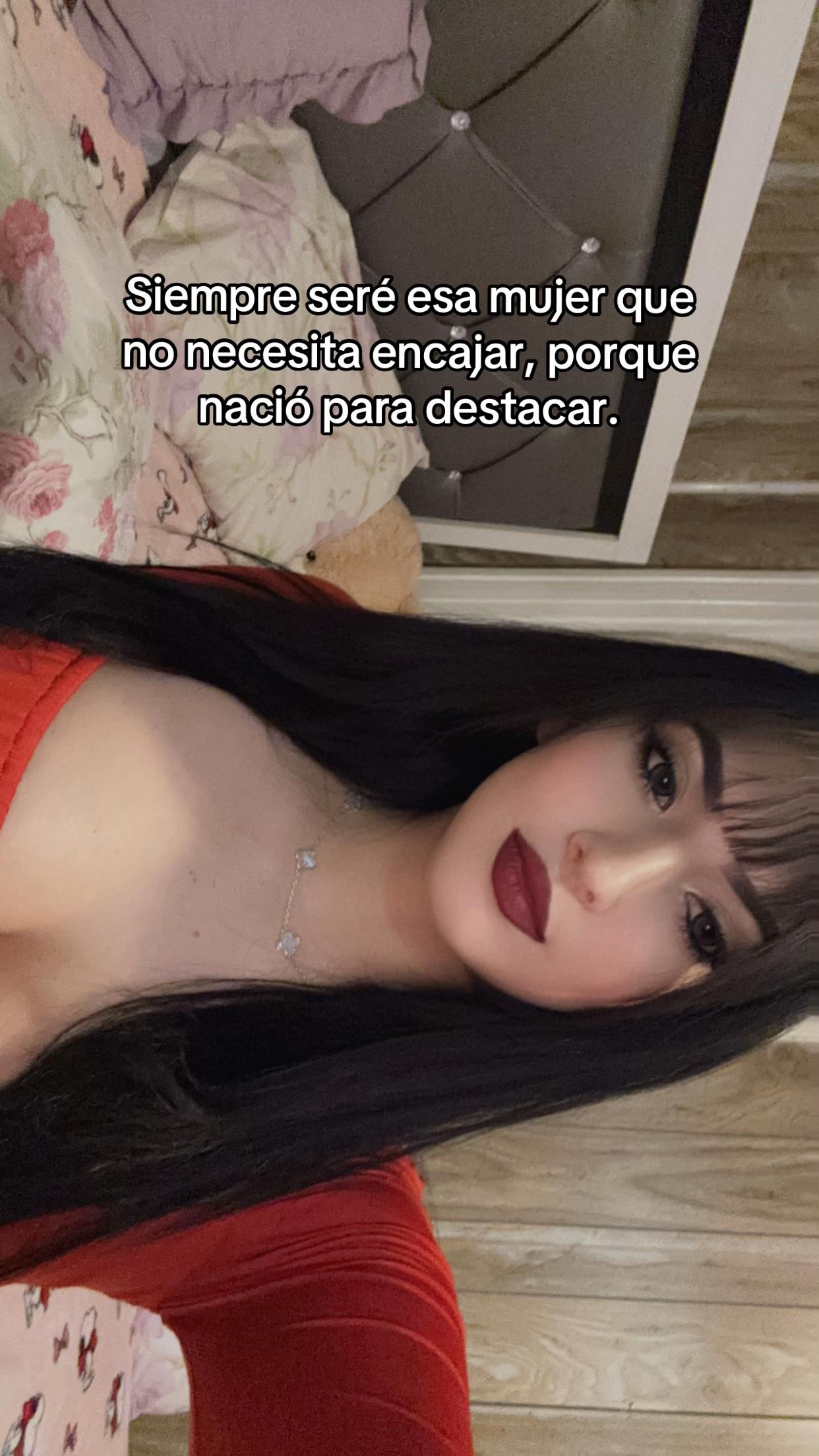 @Lovelymicaela