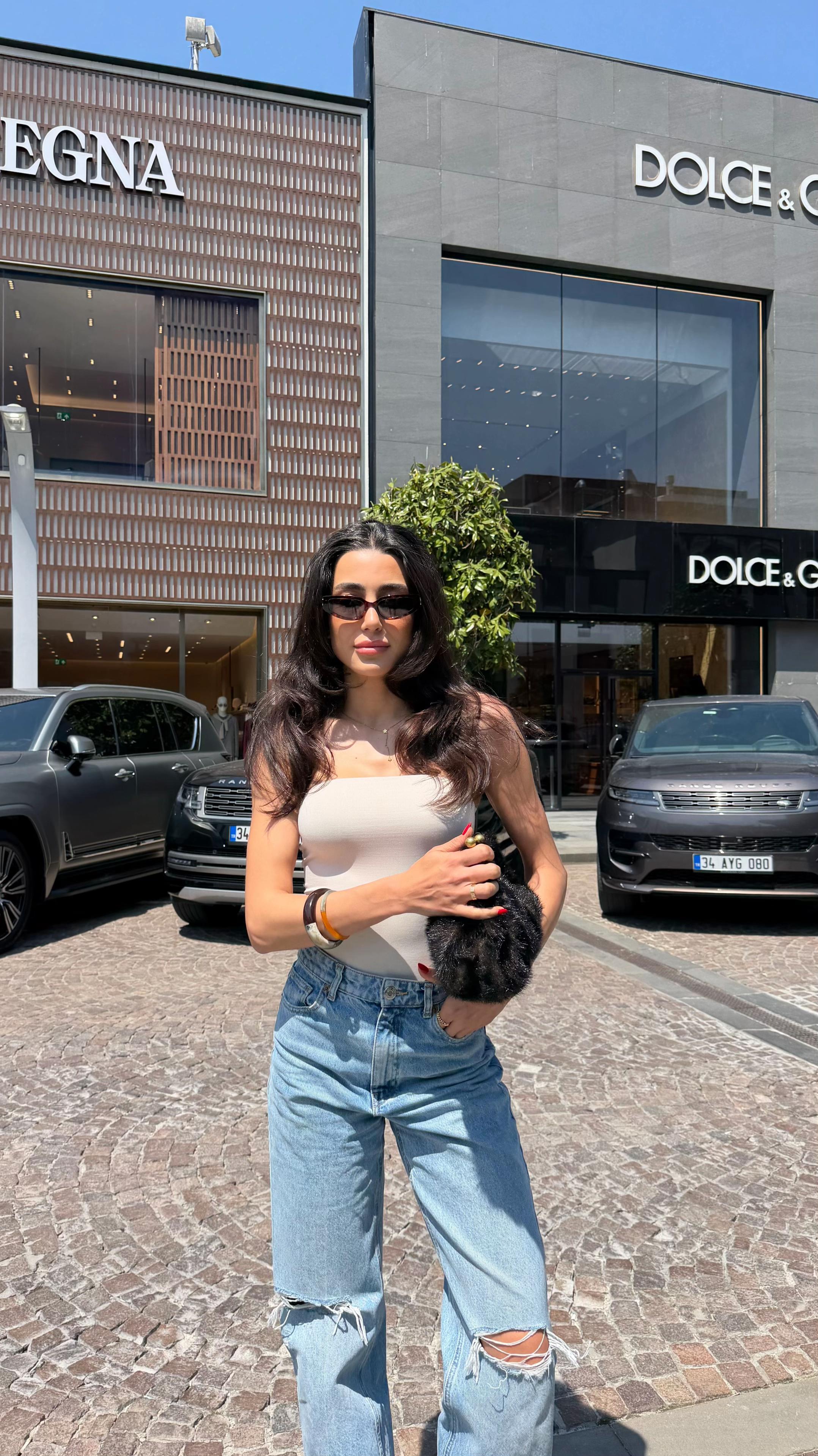 @B&uuml;şra