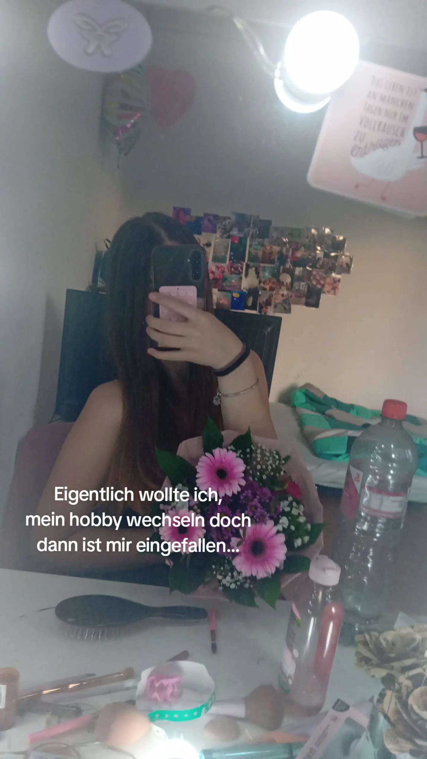 @🐘